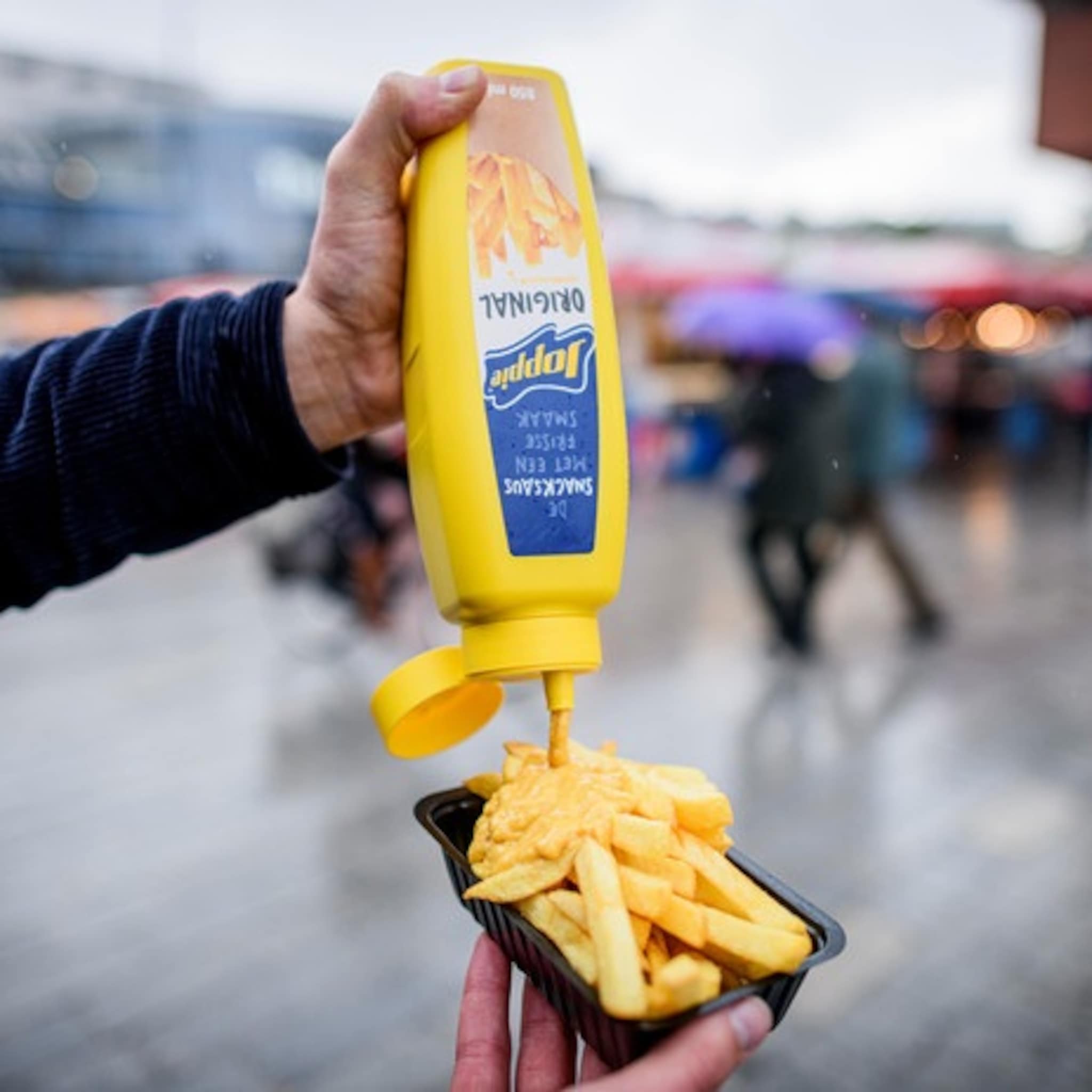 hoe twentse uitvinding joppiesaus de wereld veroverde