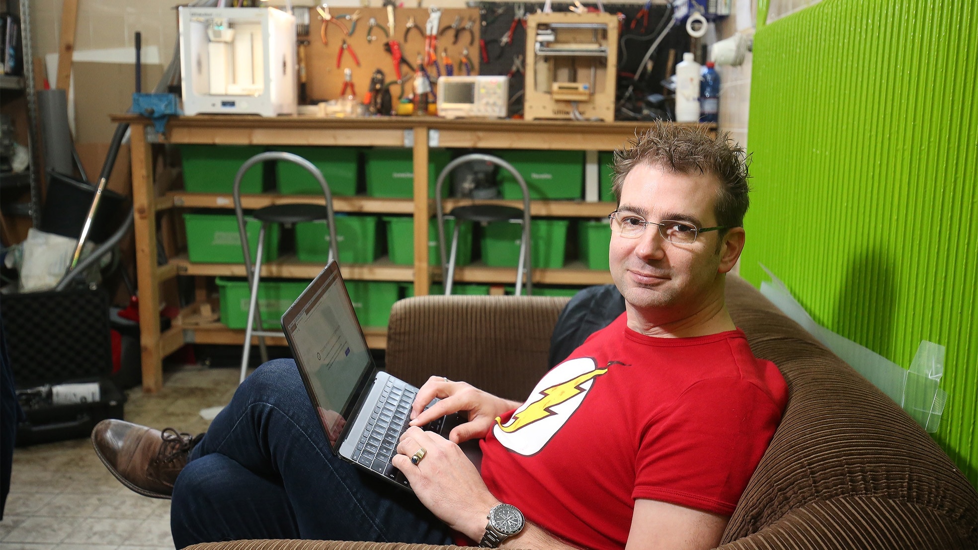 Barry van Kampen is een ethisch hacker en adviseert ondernemers.
