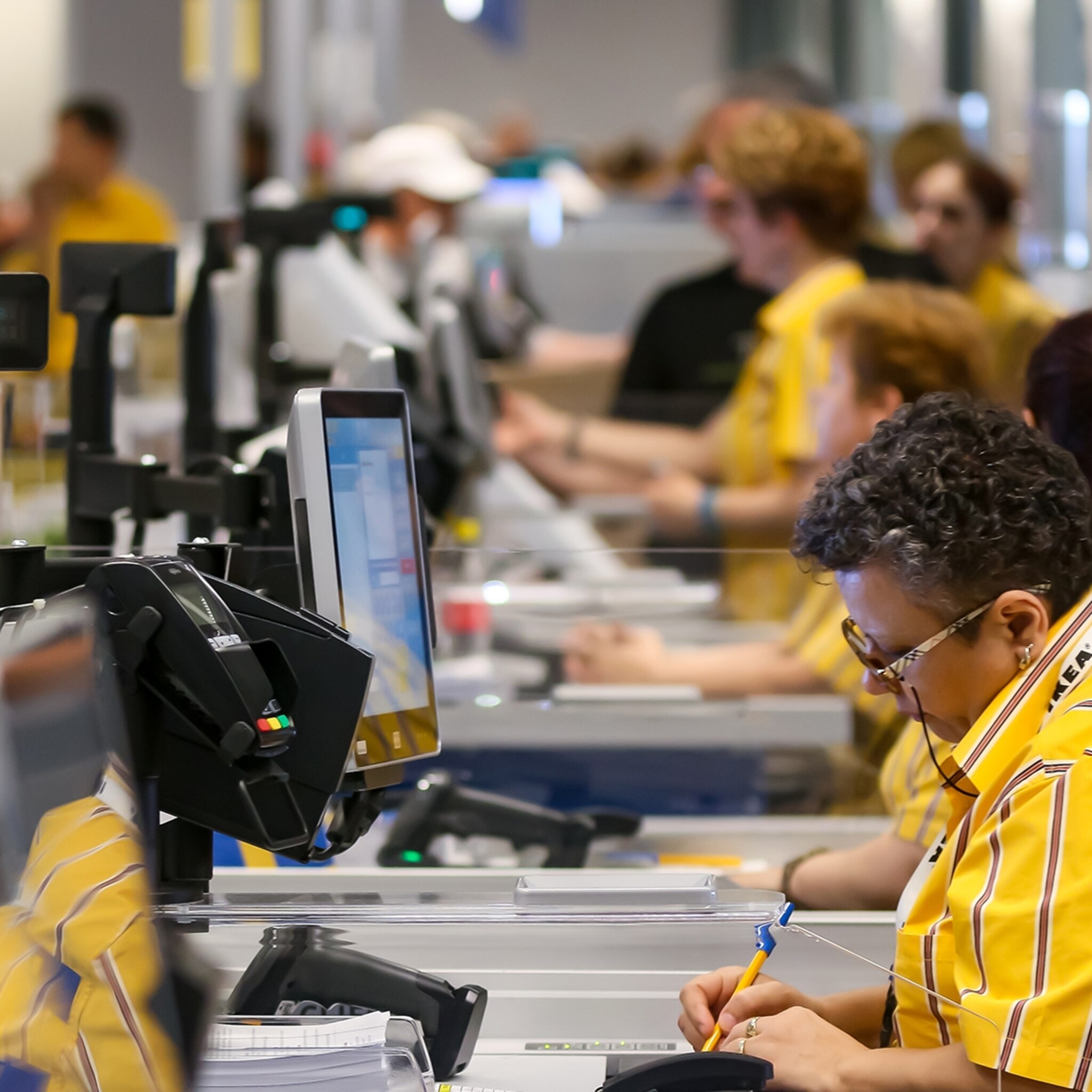 proef in utrecht ikea voert sollicitatiegesprek thuis op de bank