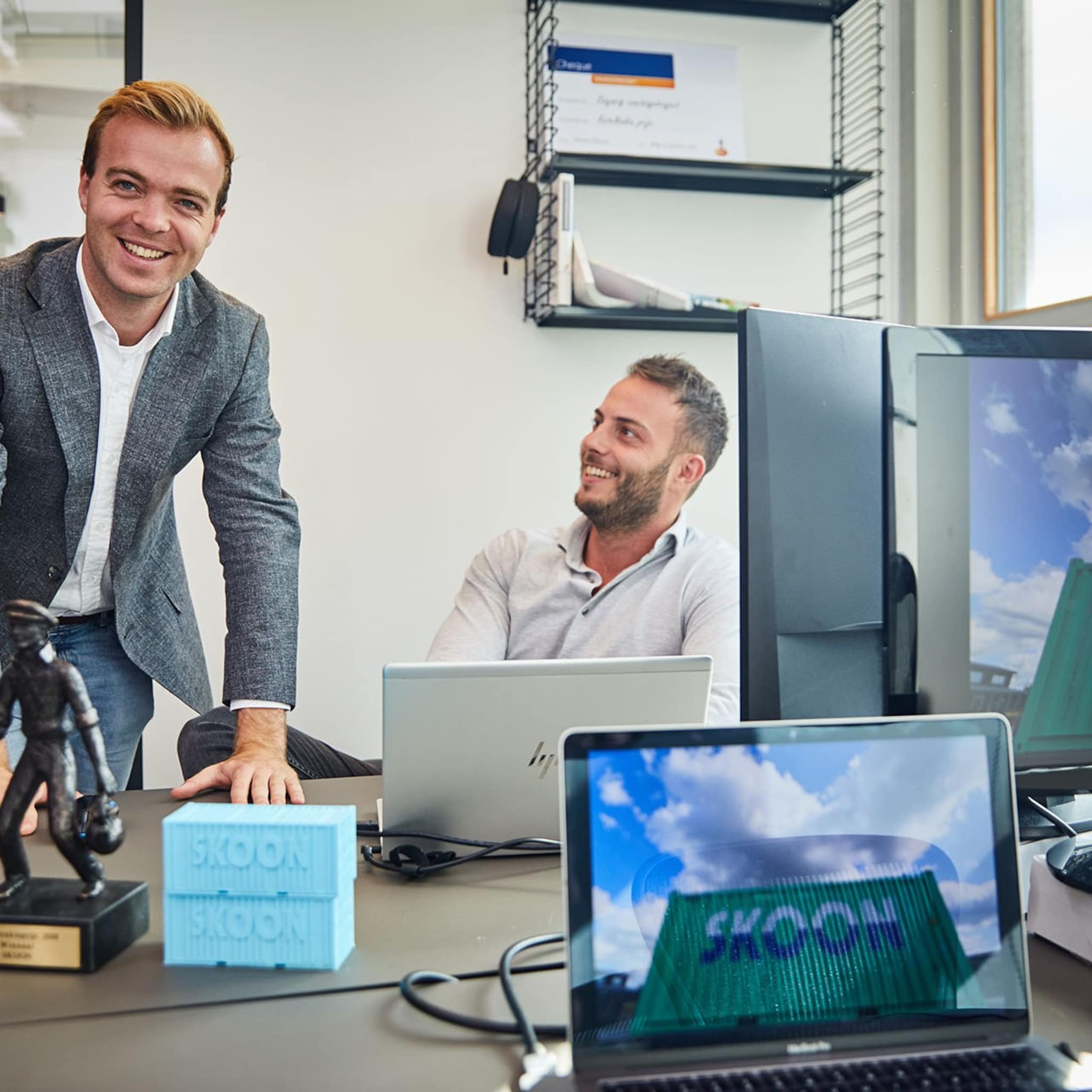 jonge rotterdamse ondernemers komen met batterijen vol groene energie