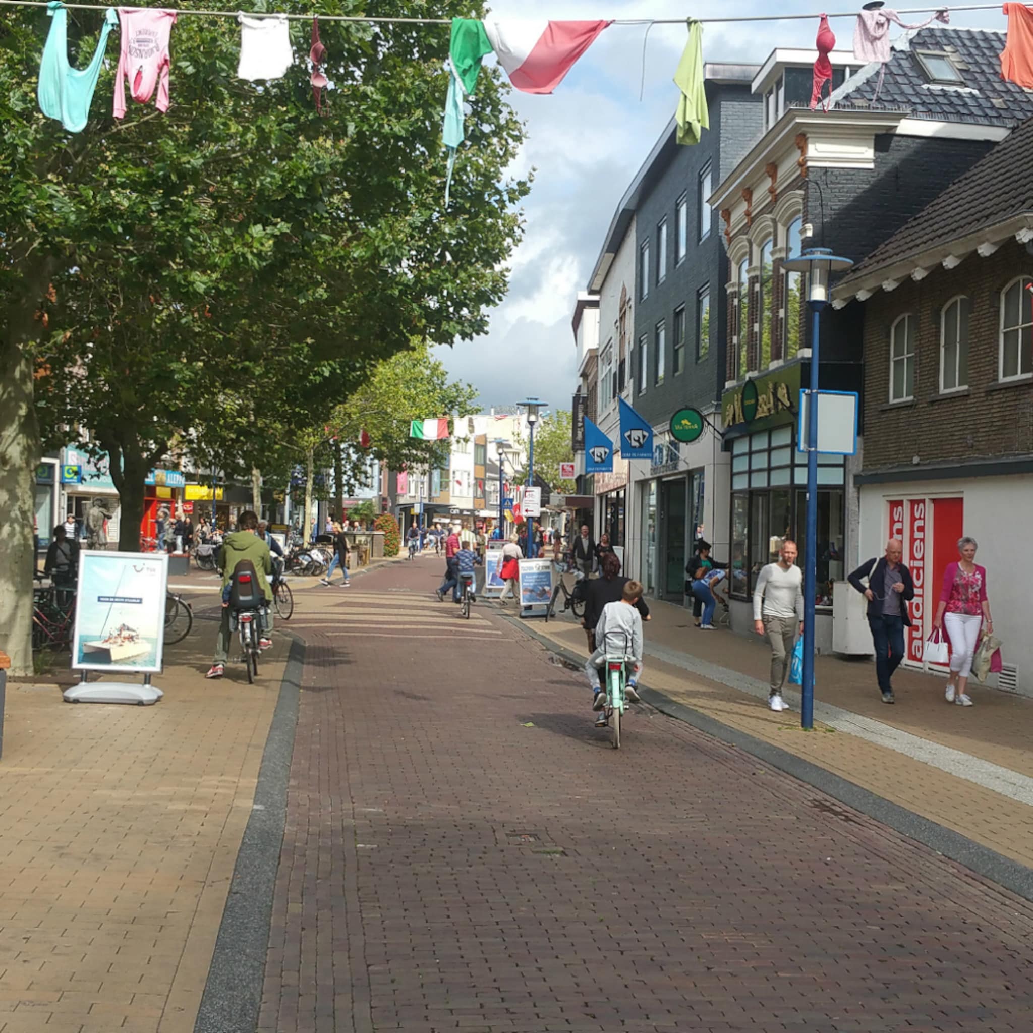 de winkelstraat gedempte singel in assen heeft nog werk aan de winkel