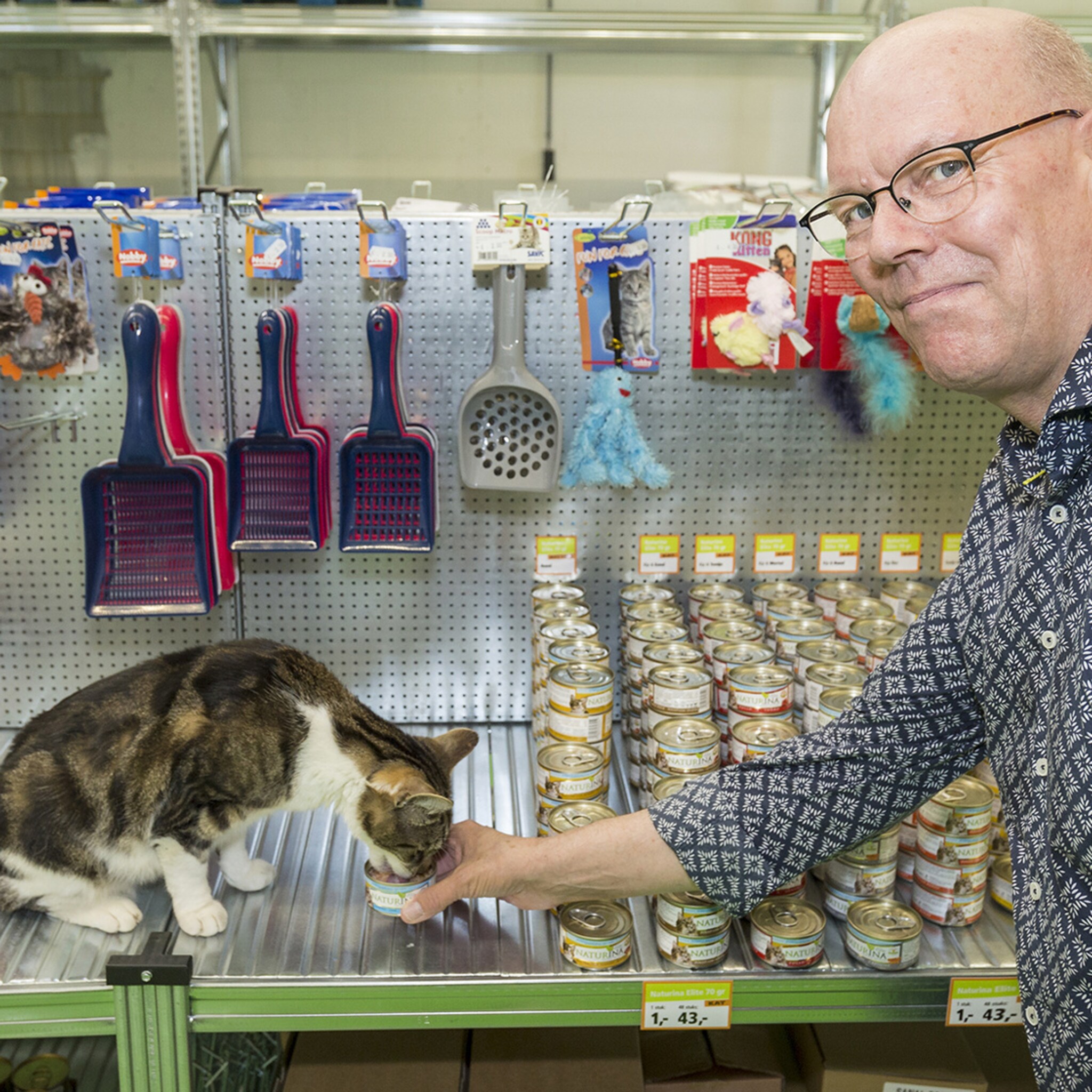 eerlijk dierenvoer van brokkensuper alternatief voor restafval van multinationals