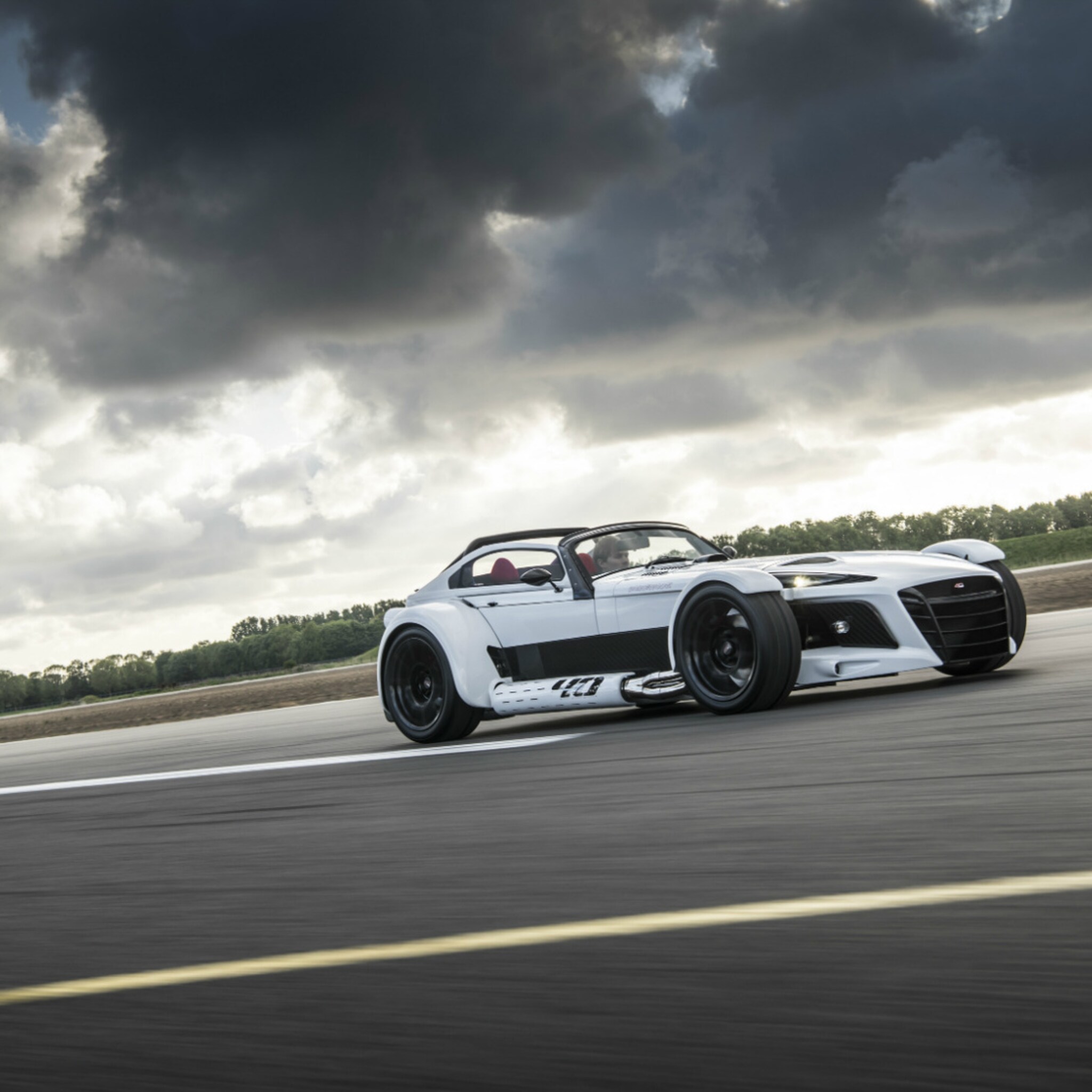 fikse uitbreiding sportautofabrikant donkervoort twintig vacatures