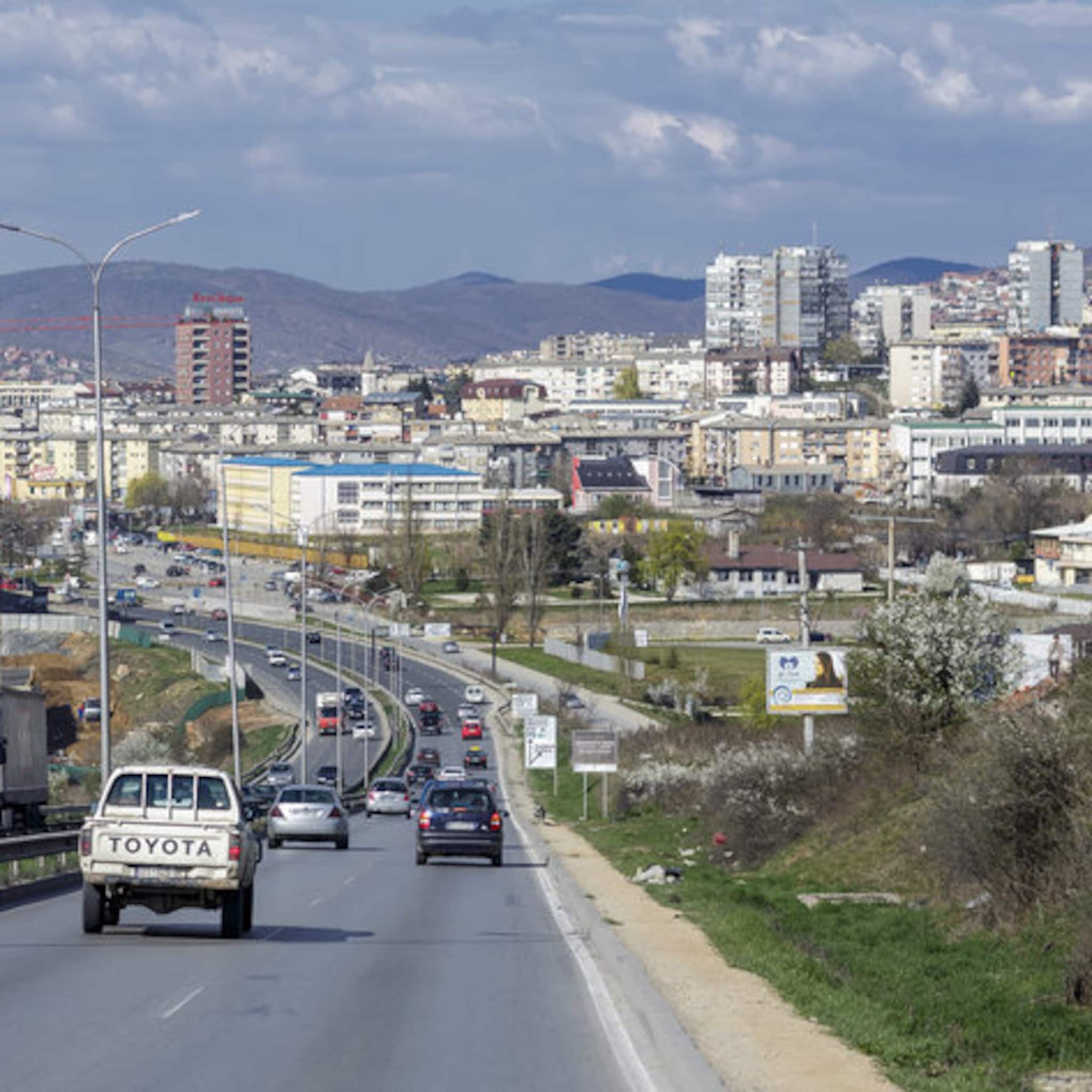 ondernemers richten twintig jaar na kosovo oorlog dutch chamber op