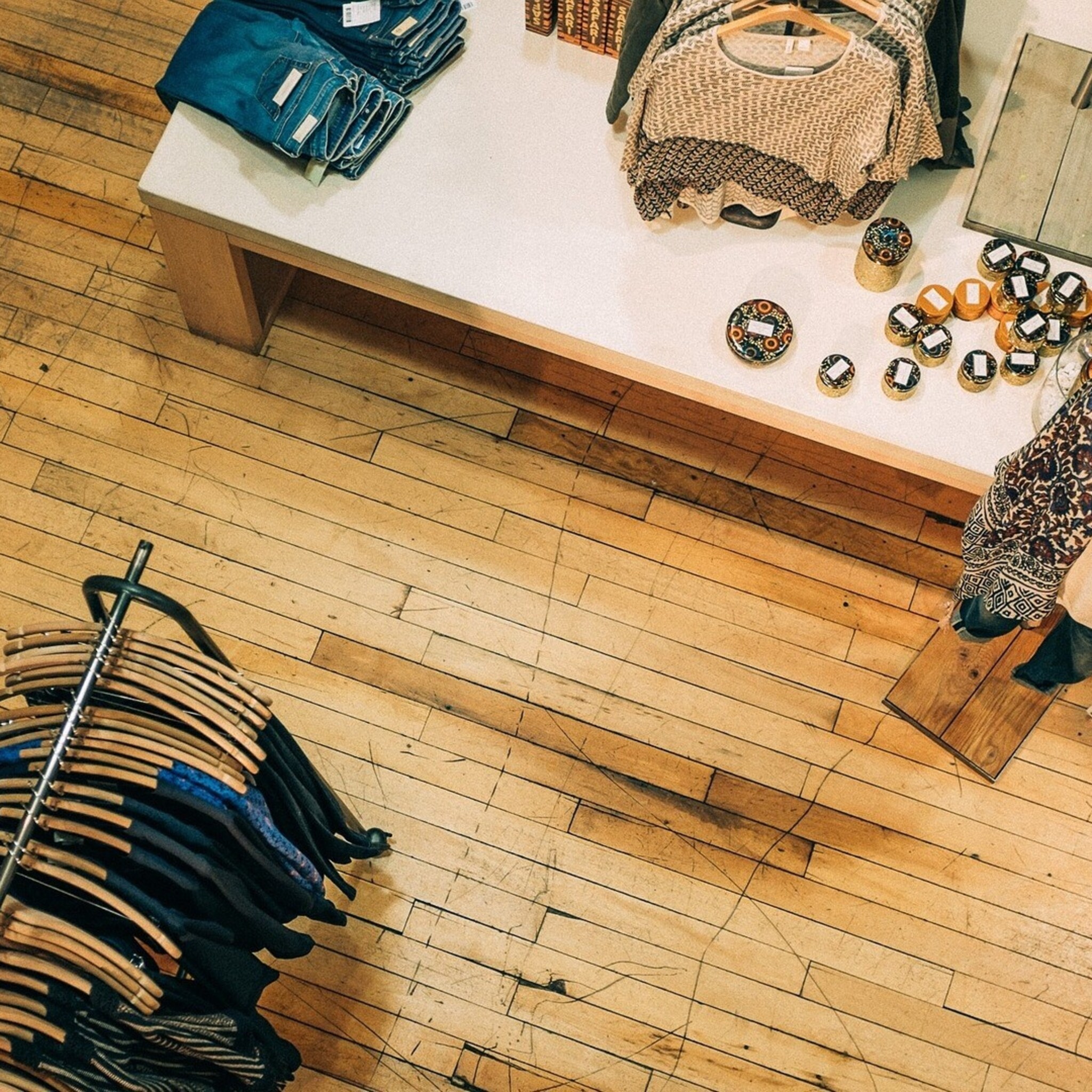 winkel bij het werk een conceptstore in een kantoorpand