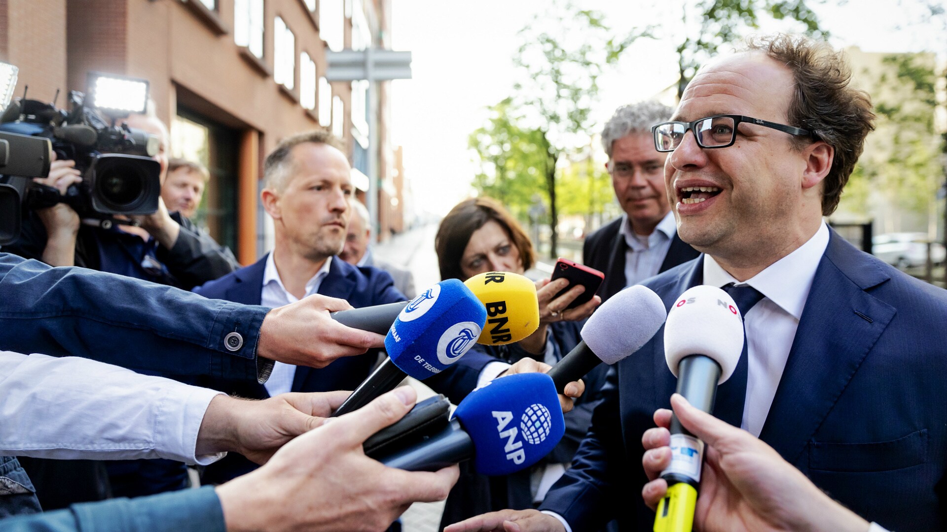 Pensioenakkoord Gered: Ruime Meerderheid FNV-leden Stemt Vóór