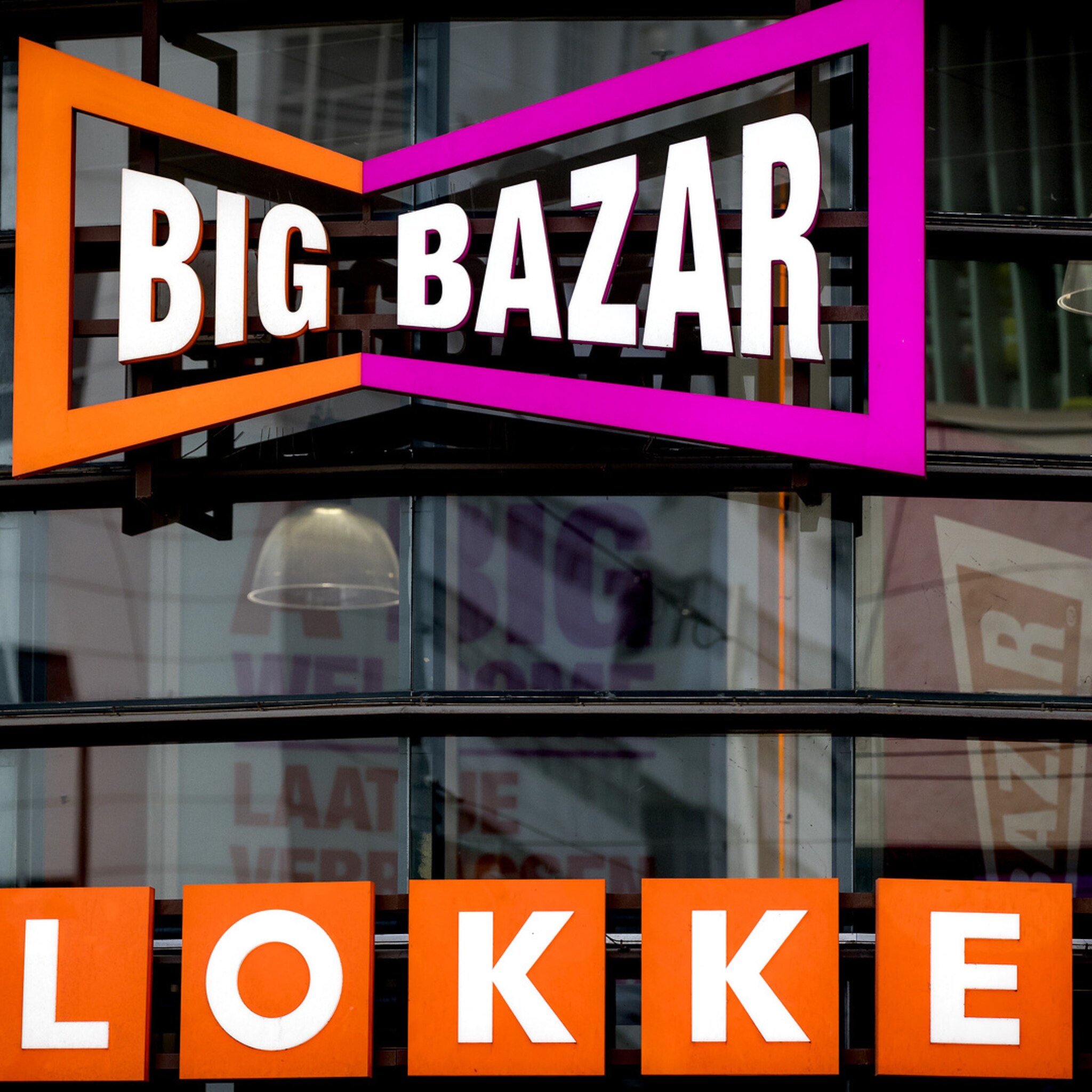 big bazar breidt flink uit moet action zich zorgen maken