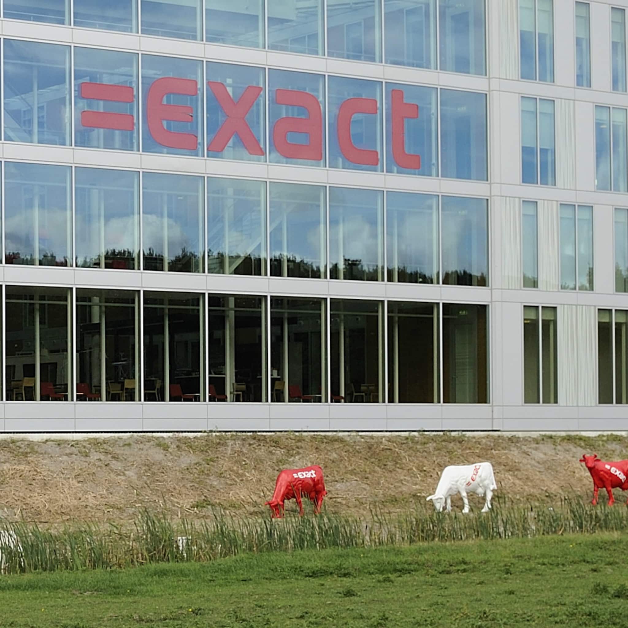 ceo phill robinson verkoop softwarebedrijf exact past bij nieuwe strategie