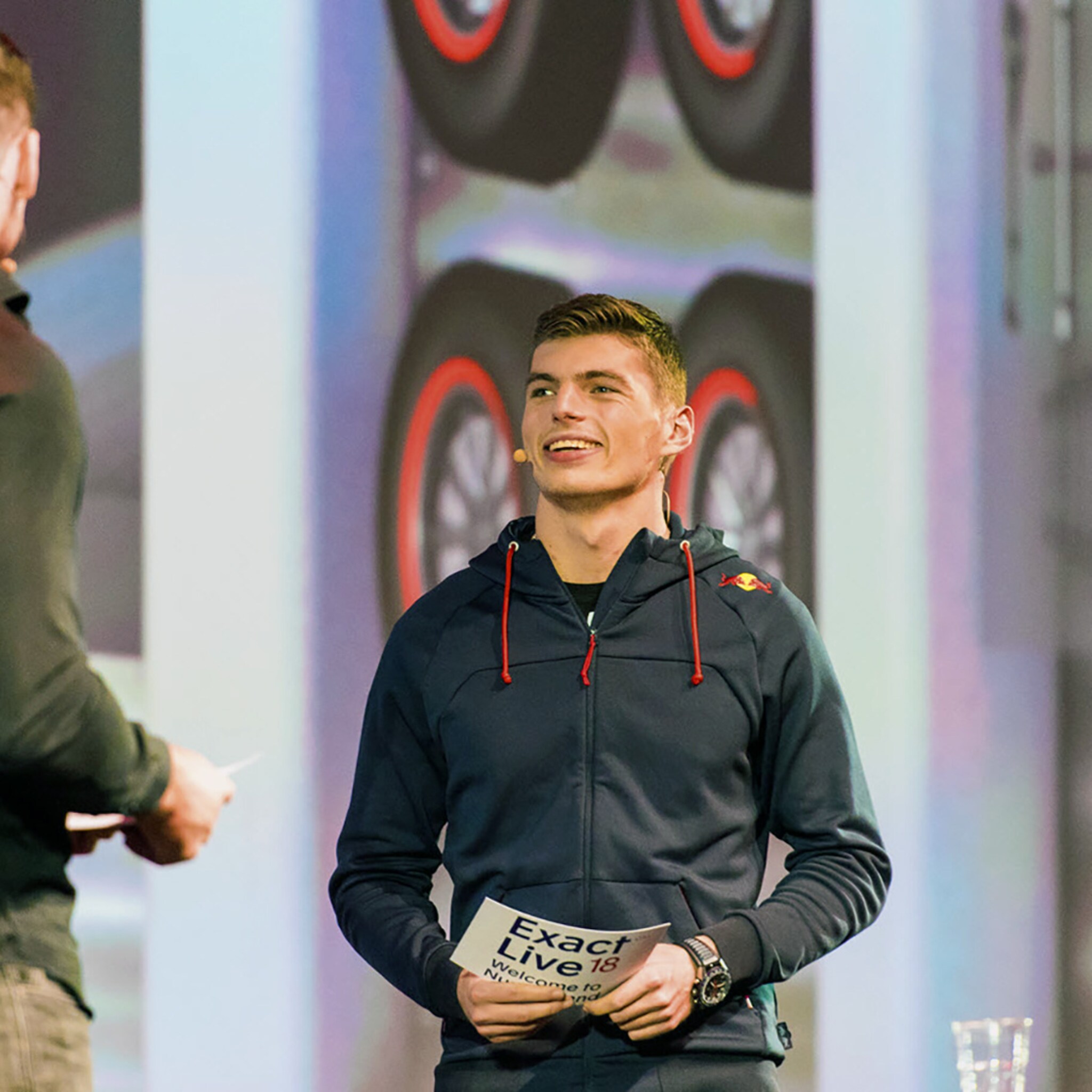 zo scoort exact met max verstappen