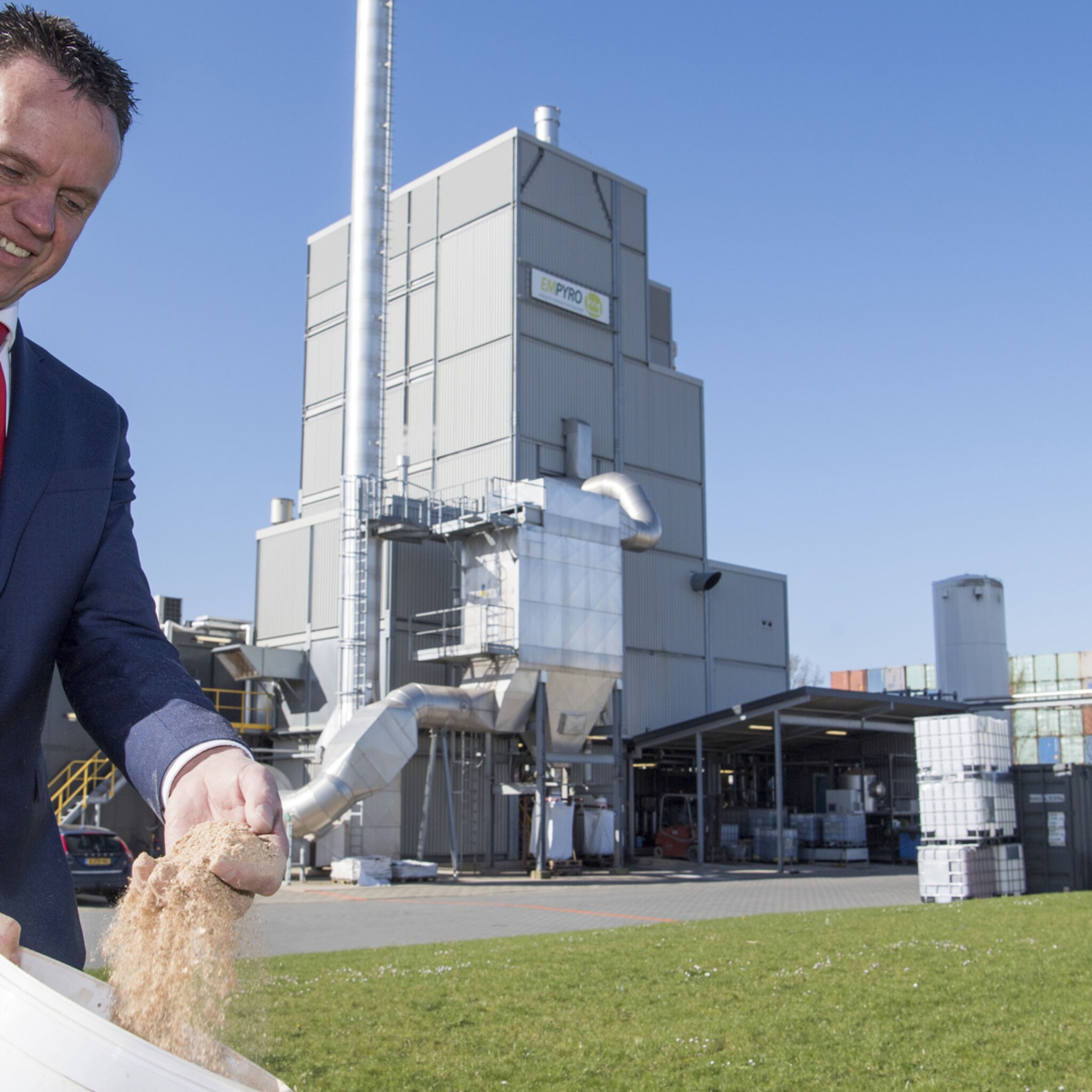 nederlands bedrijf sleept miljoenenorder binnen door olie te winnen uit zaagsel