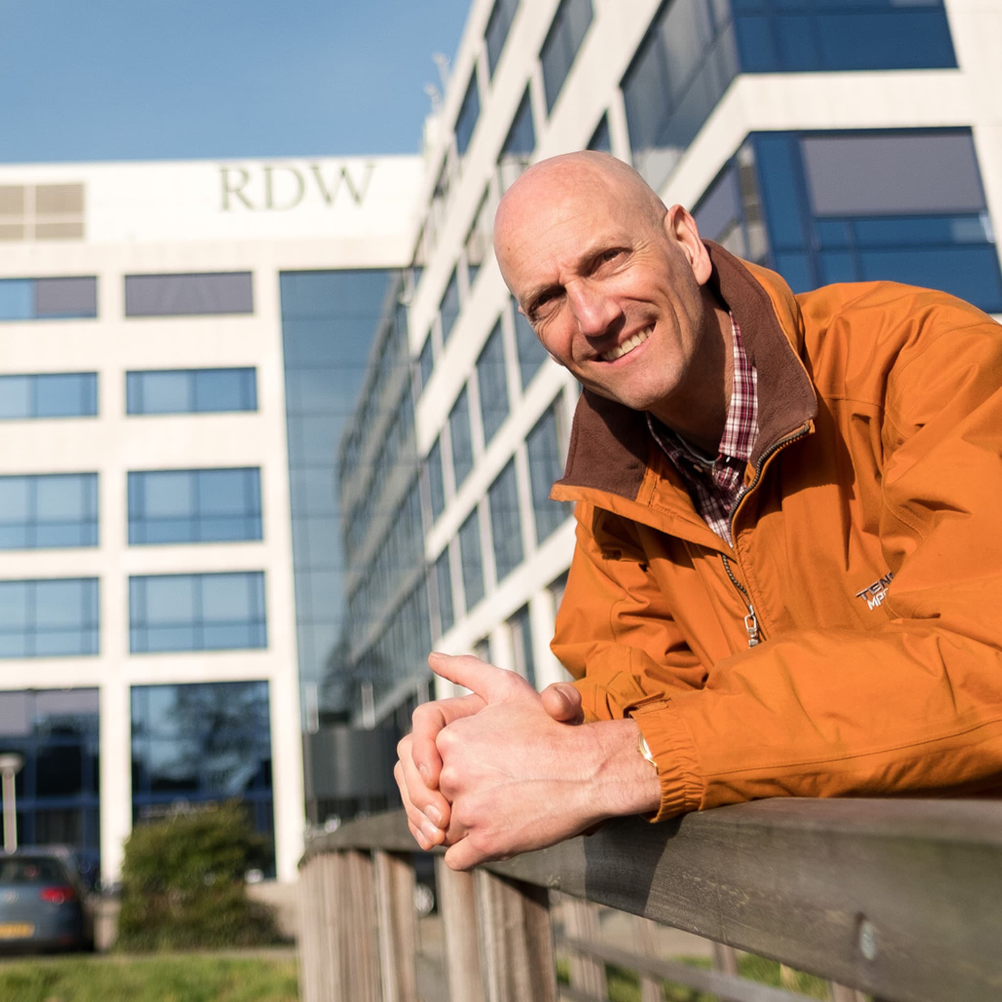 rdw directeur rijdt hyundai op waterstof een mooie volgende stap