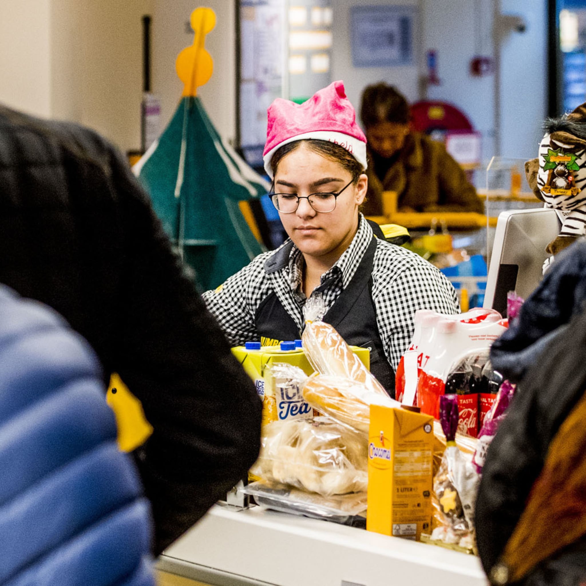 vijf dingen die je moet weten over werken op feestdagen