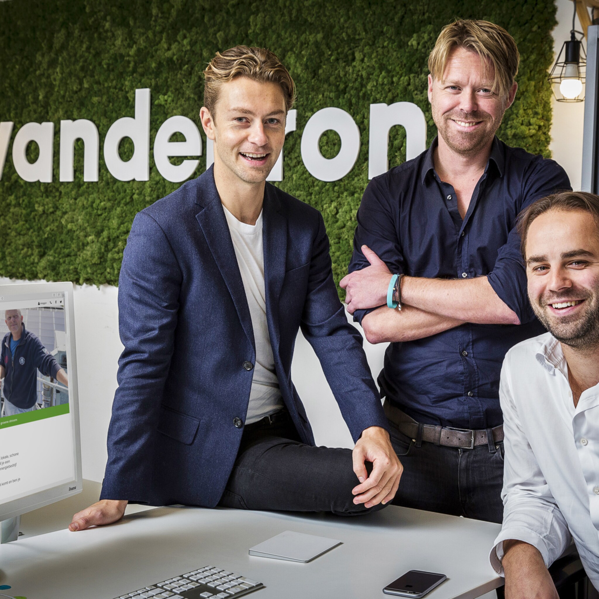 hoe energieleverancier vandebron handig met critici op social media omgaat