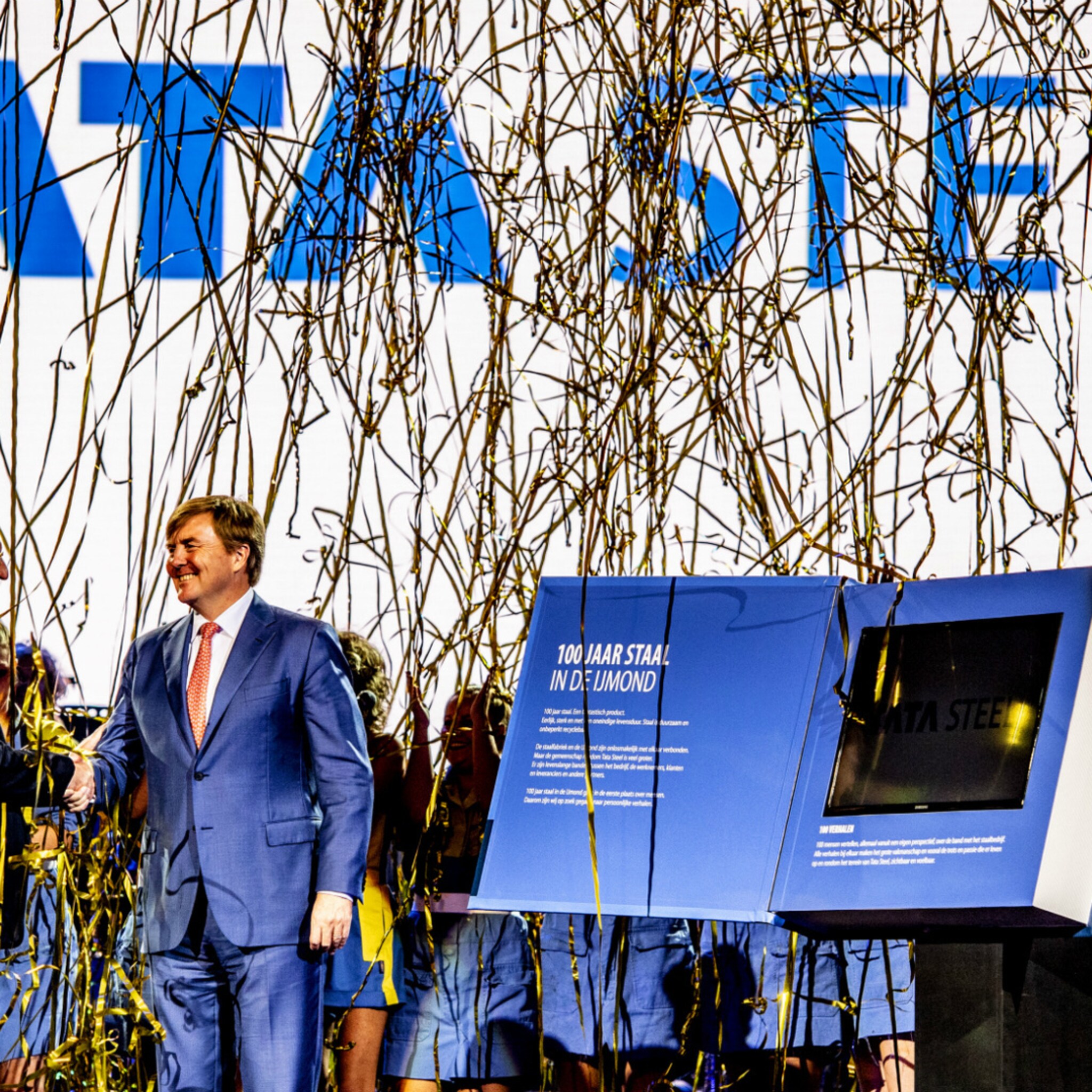 100 jaar hoogovens hoe de staalfabrikant de strijd met azie overleefde