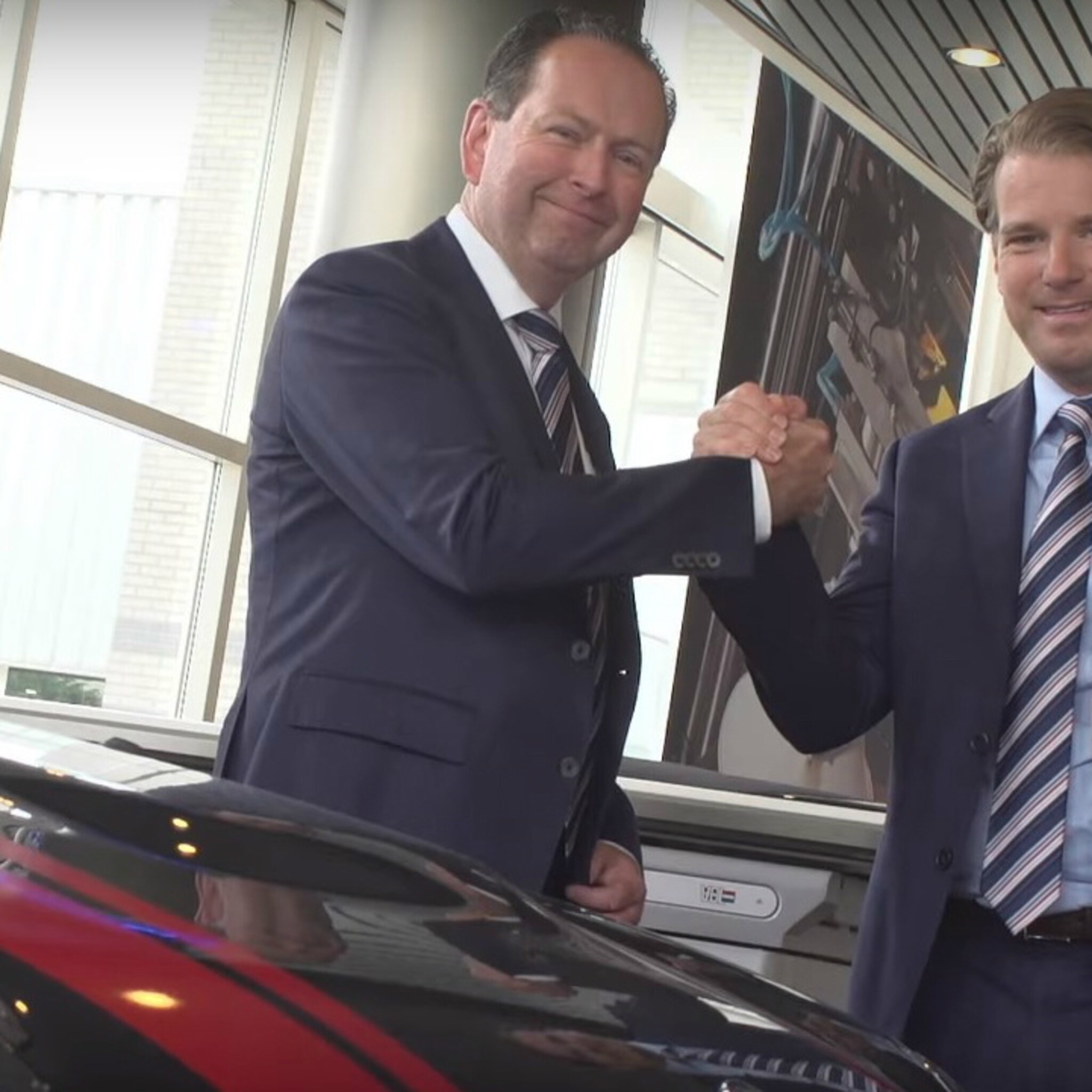 waarom vdl nedcar werknemers verplicht laat overwerken