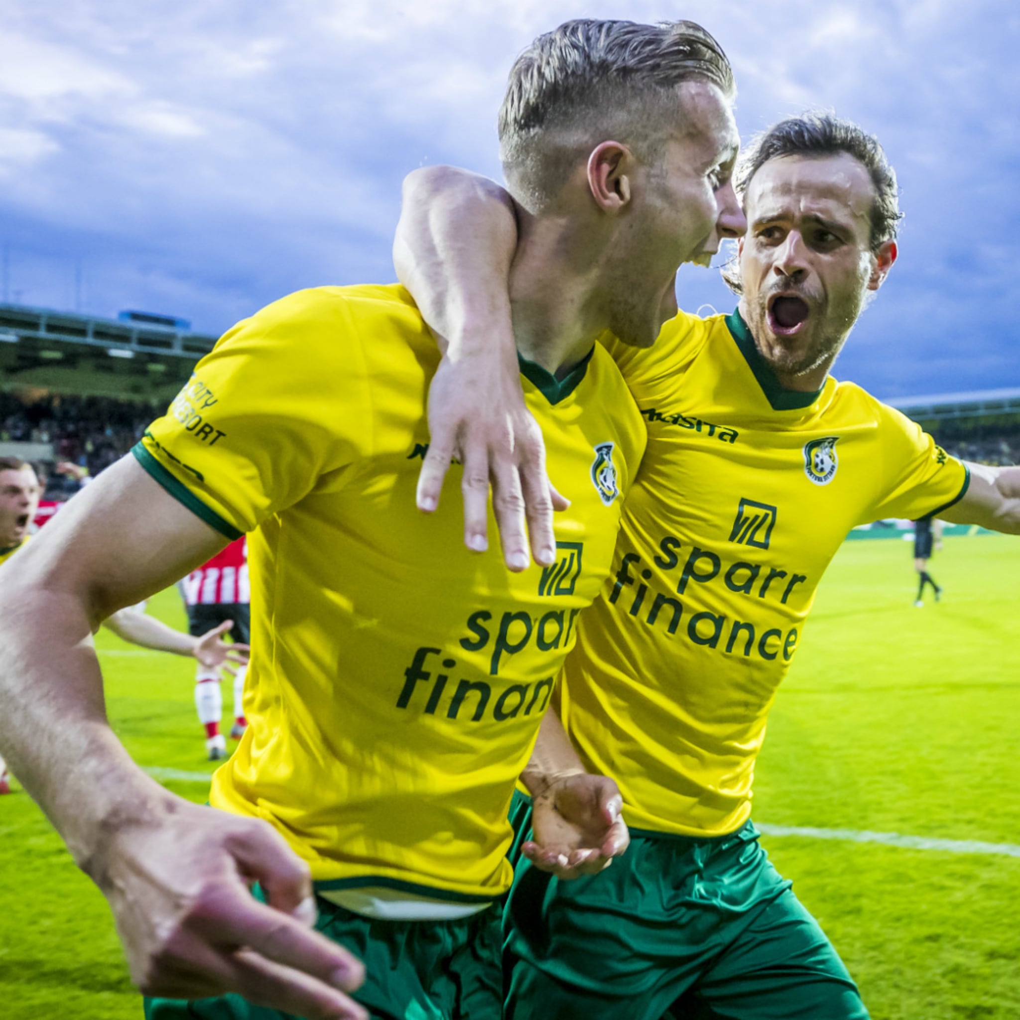 voor 1 miljoen euro krijgt de eerste divisie de naam van jouw bedrijf