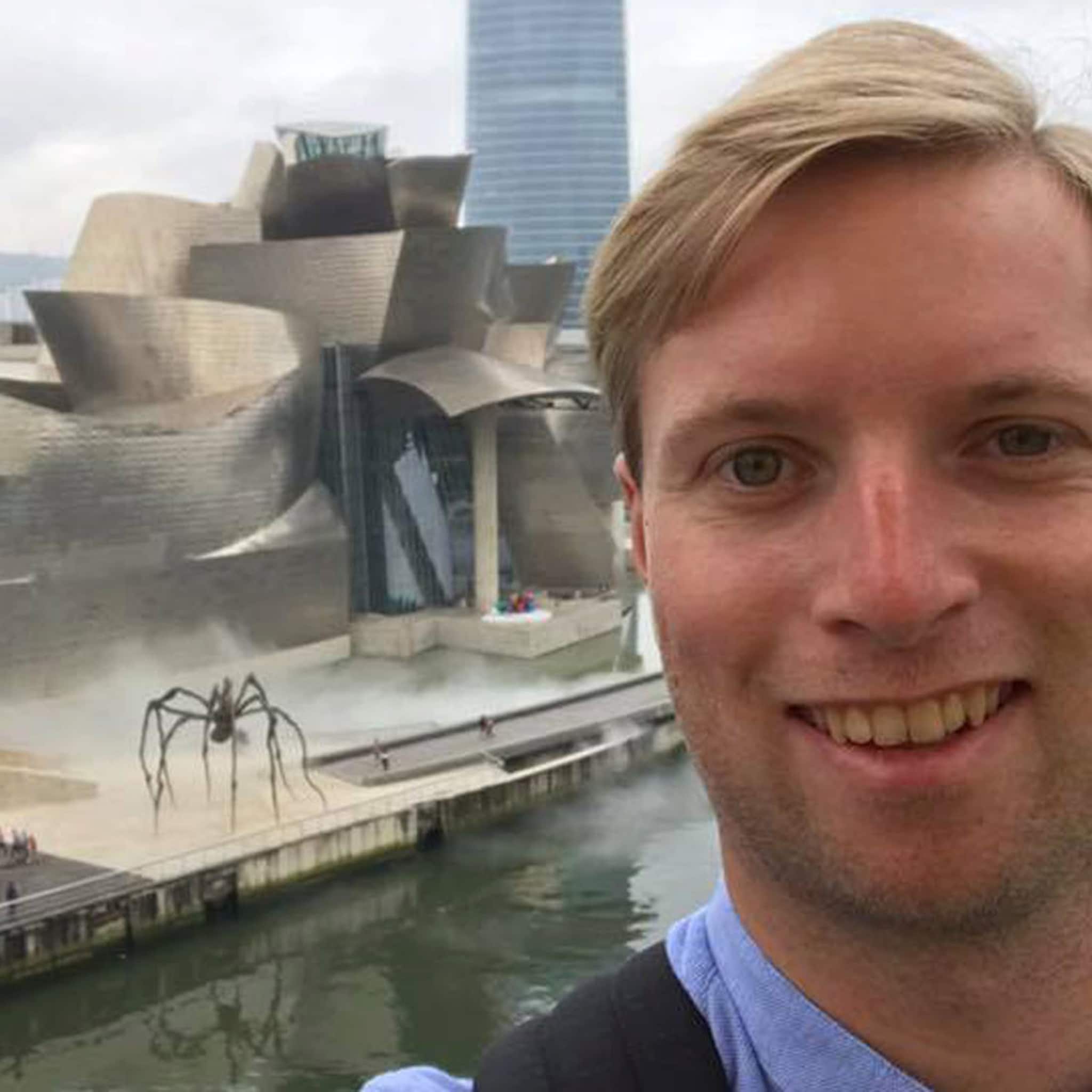 deze ex profsnowboarder helpt nu ondernemers groeien met zijn blog