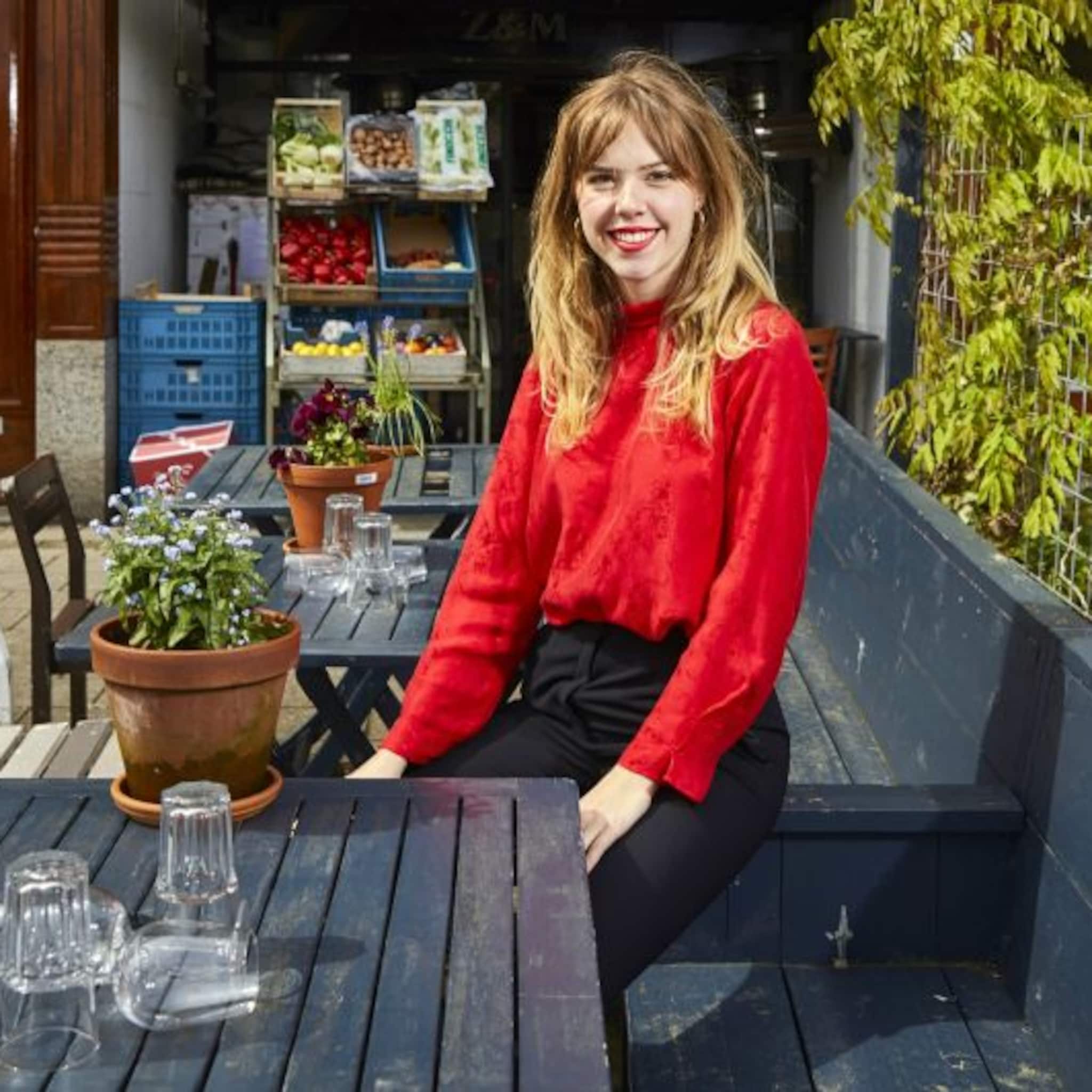 de rotterdamse loesje tieleman is 20 jaar en heeft nu al een eigen restaurant