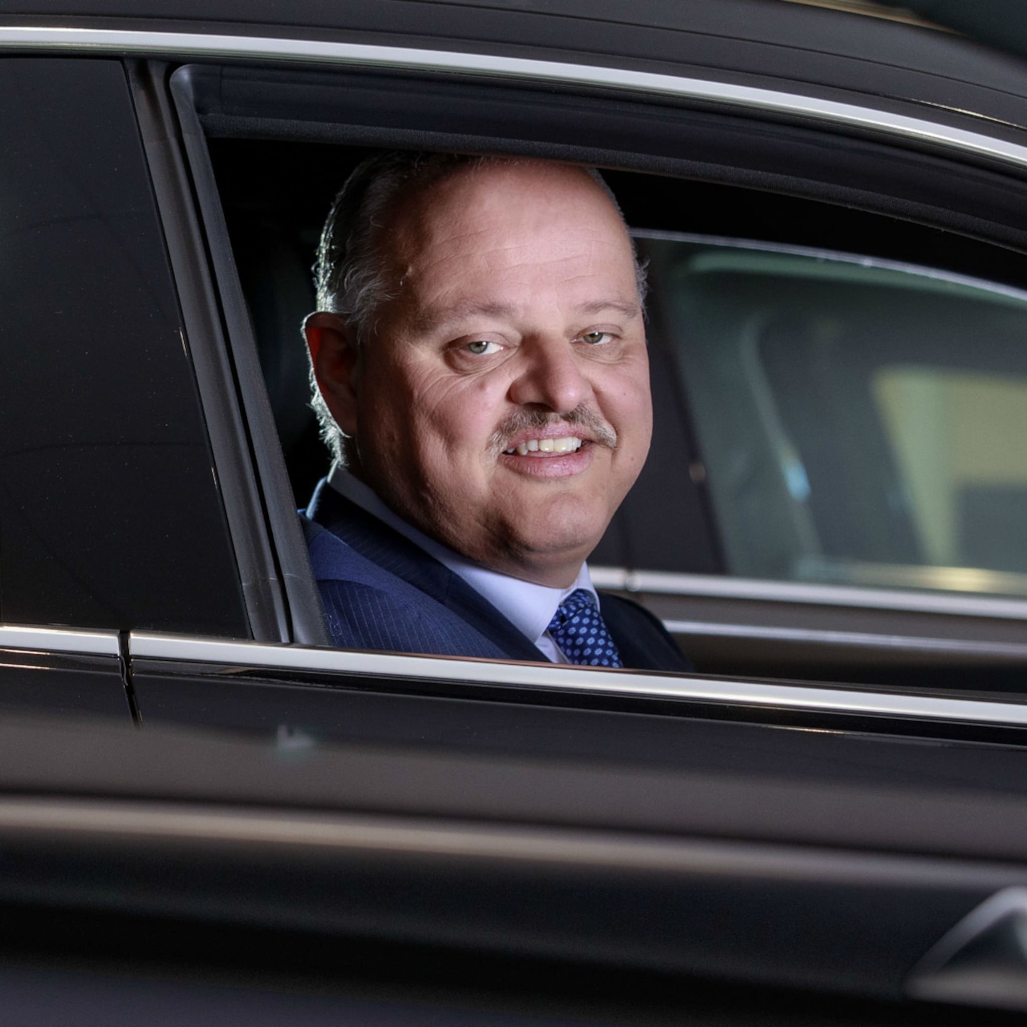waarom deze waalwijkse autokoning klaar is voor het buitenland