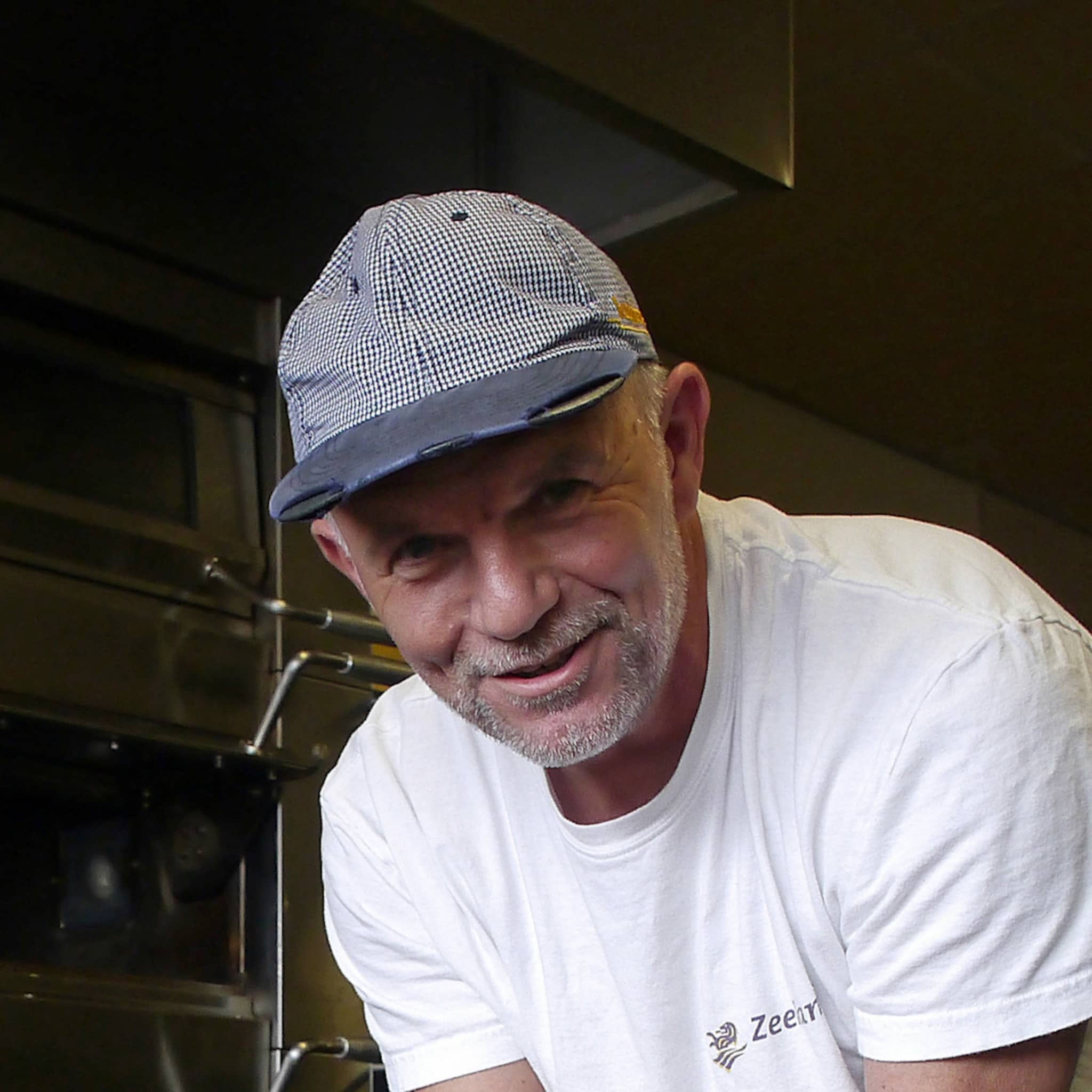 deze zwolse bakker gebruikt als eerste 100 procent nederlandse tarwe