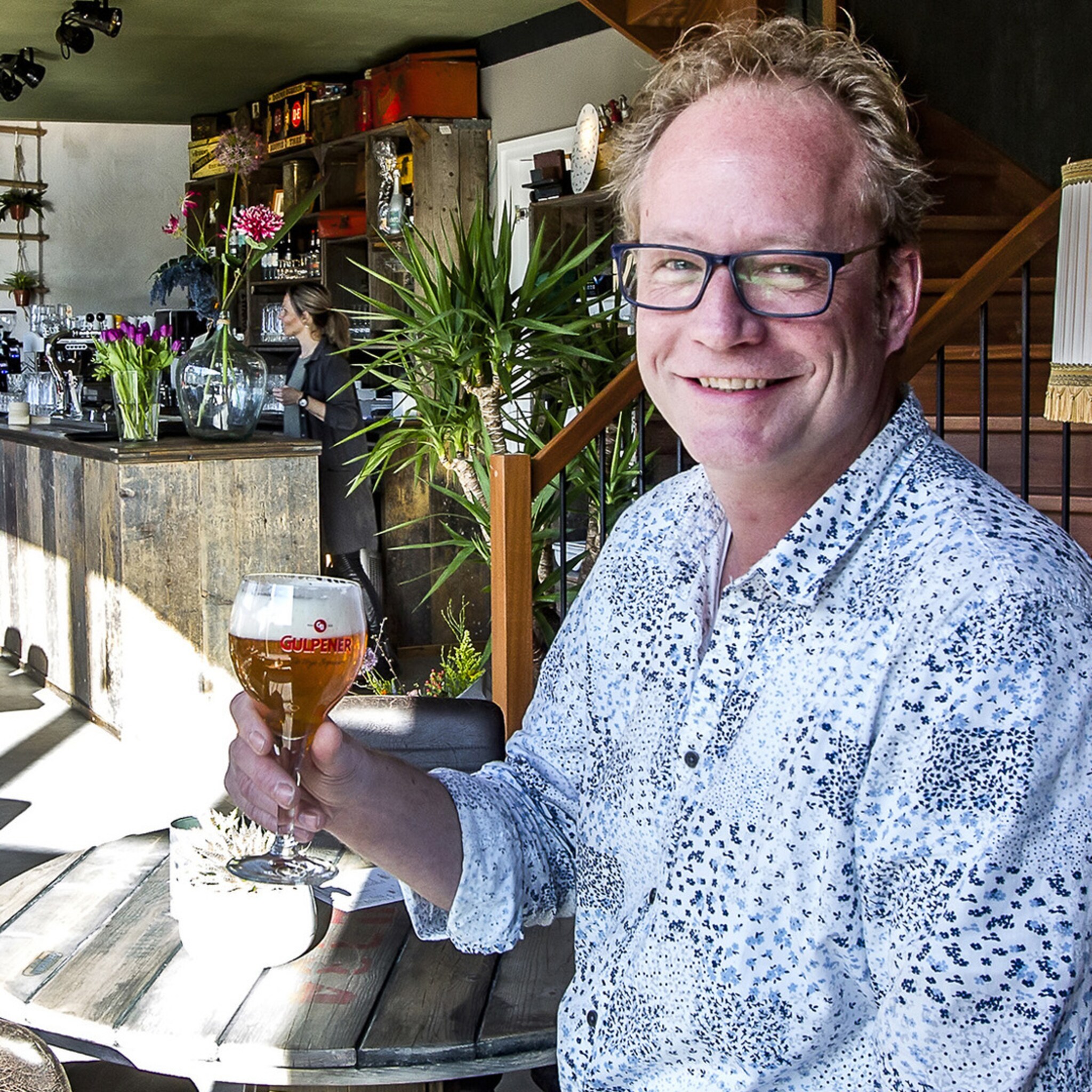 brasserie bloom geeft kleur aan winkelcentrum colmschate