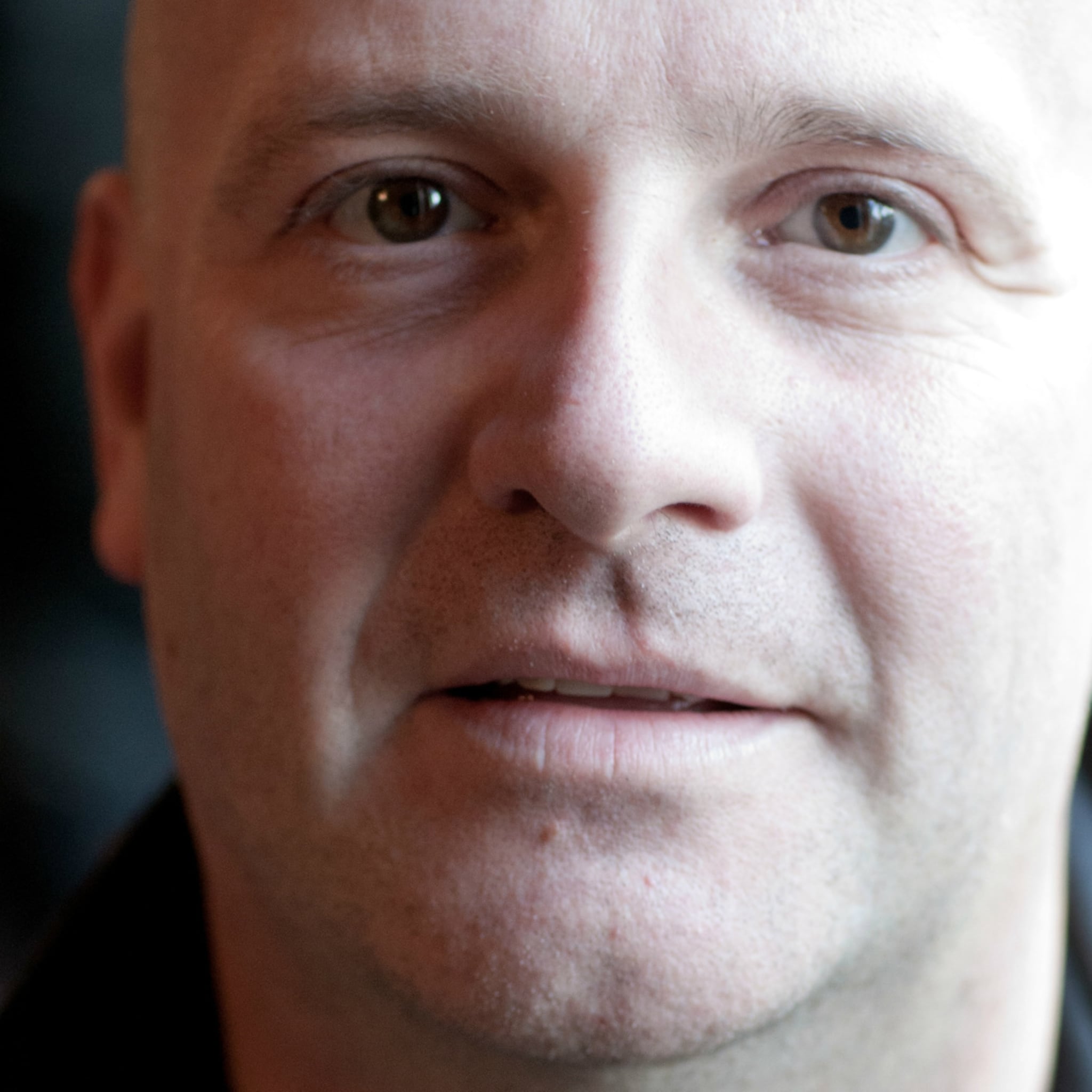 blof zanger paskal jakobsen wordt horecabaas