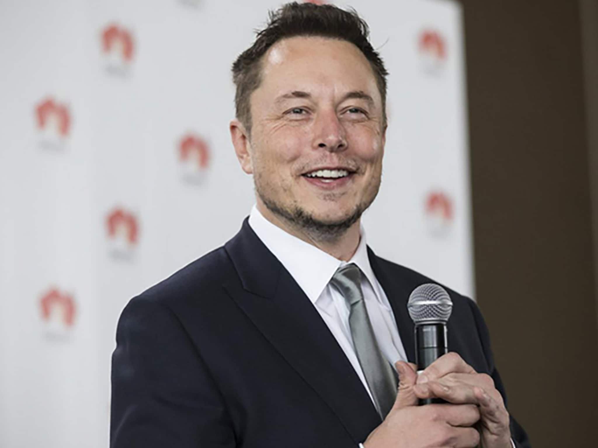 waarom elon musk voor 90 miljoen dollar een tesla de ruimte in schiet