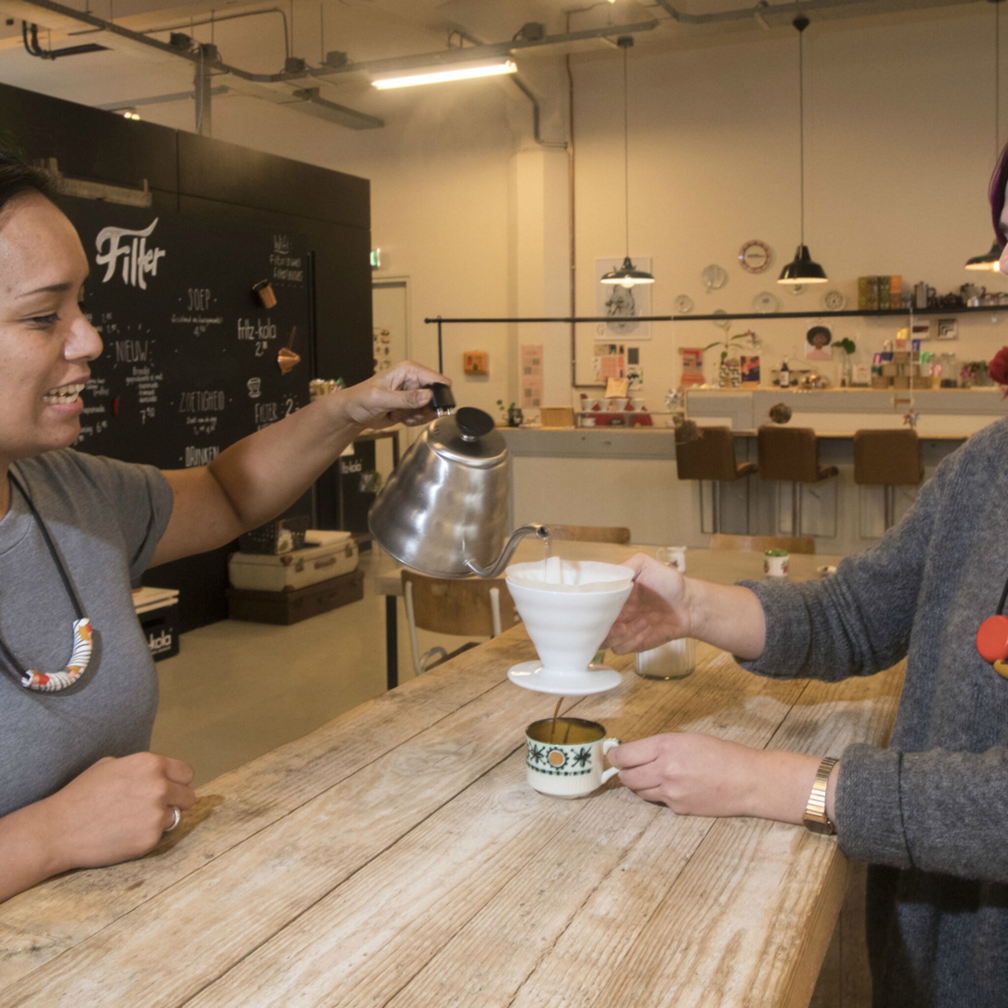 lunchroom filter cafestore draait op minimale middelen in hengelo