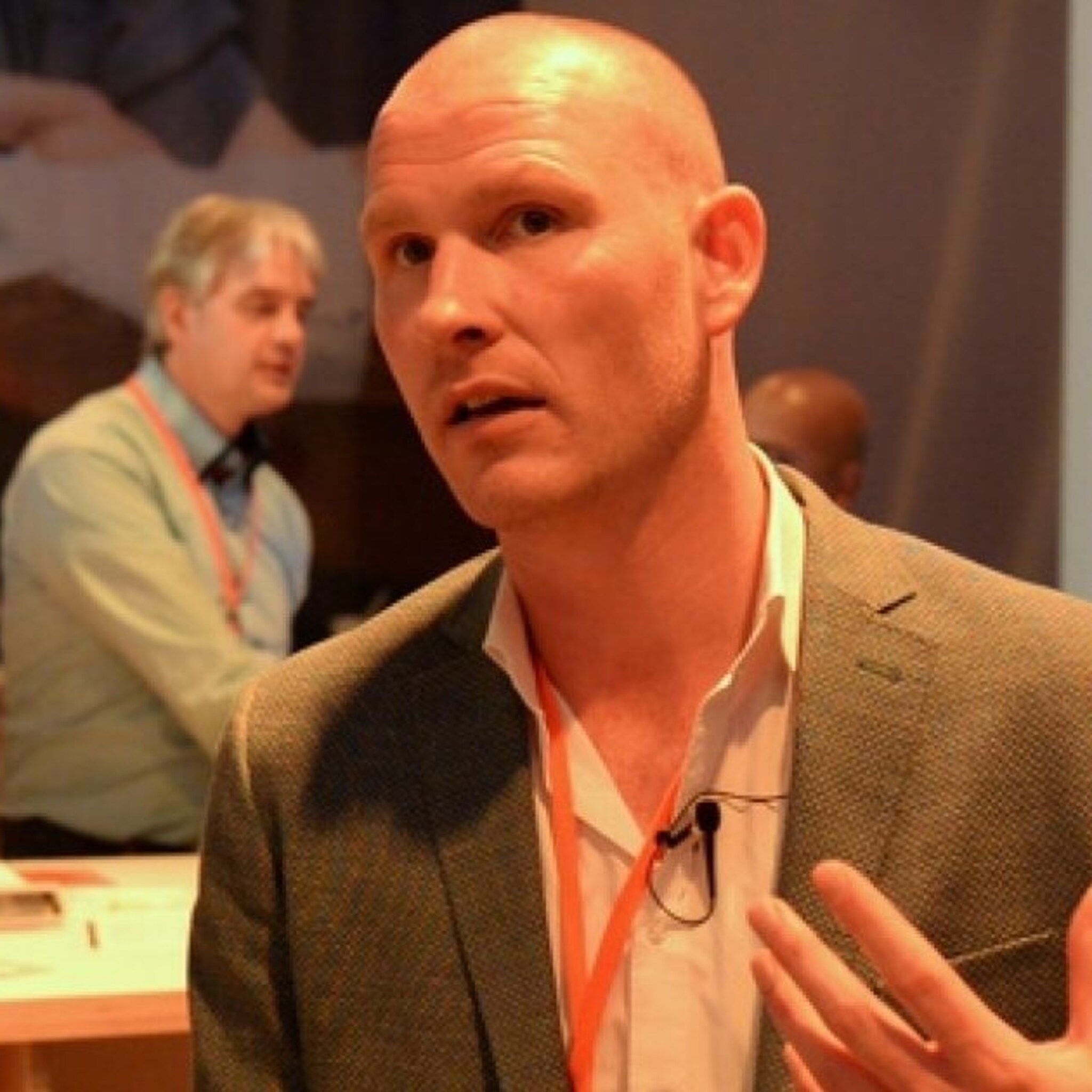 het gemiddelde budget om een it er aan te nemen gaat richting de 10 000 euro per persoon