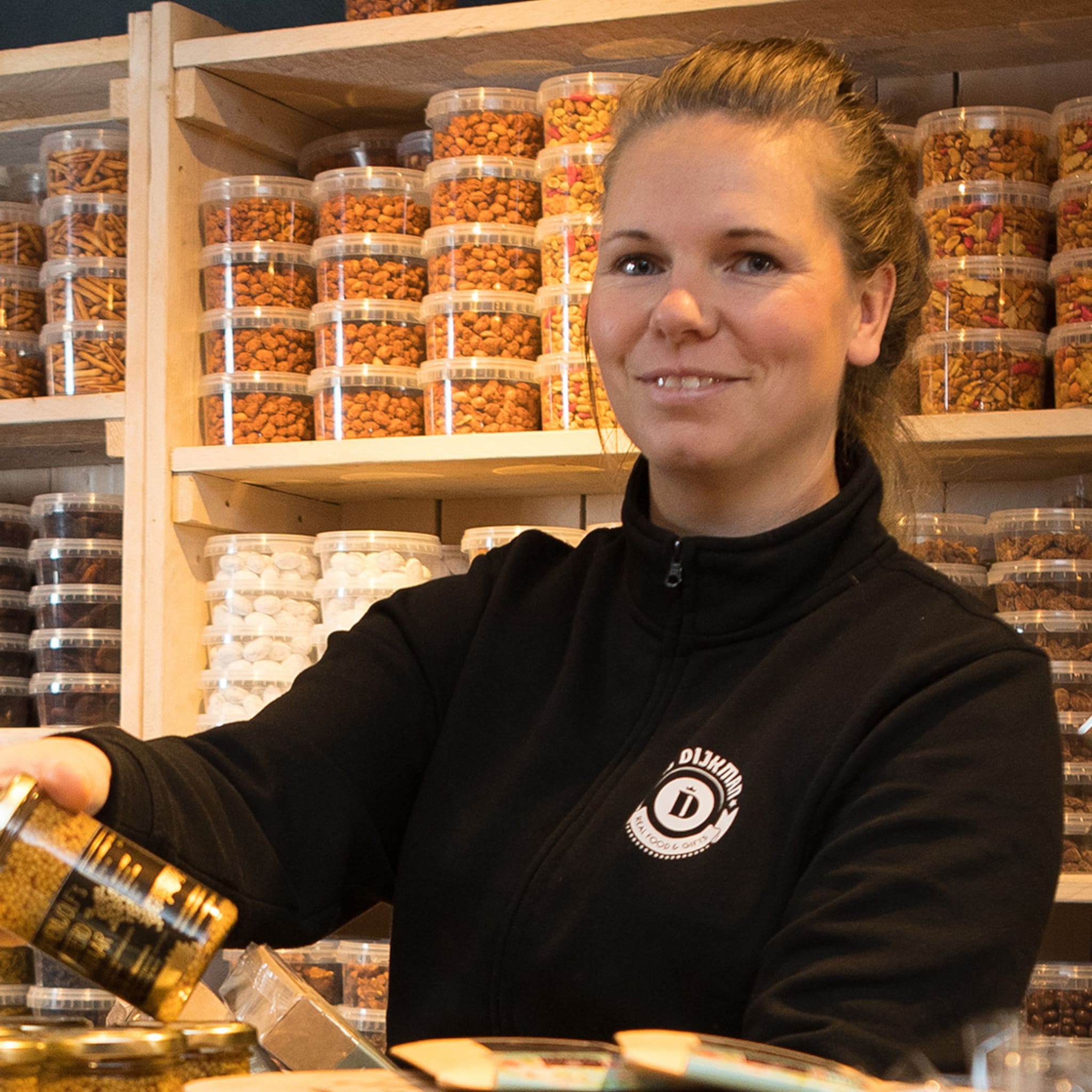nieuwe delicatessen en cadeauwinkel bijdijkman opent in heino