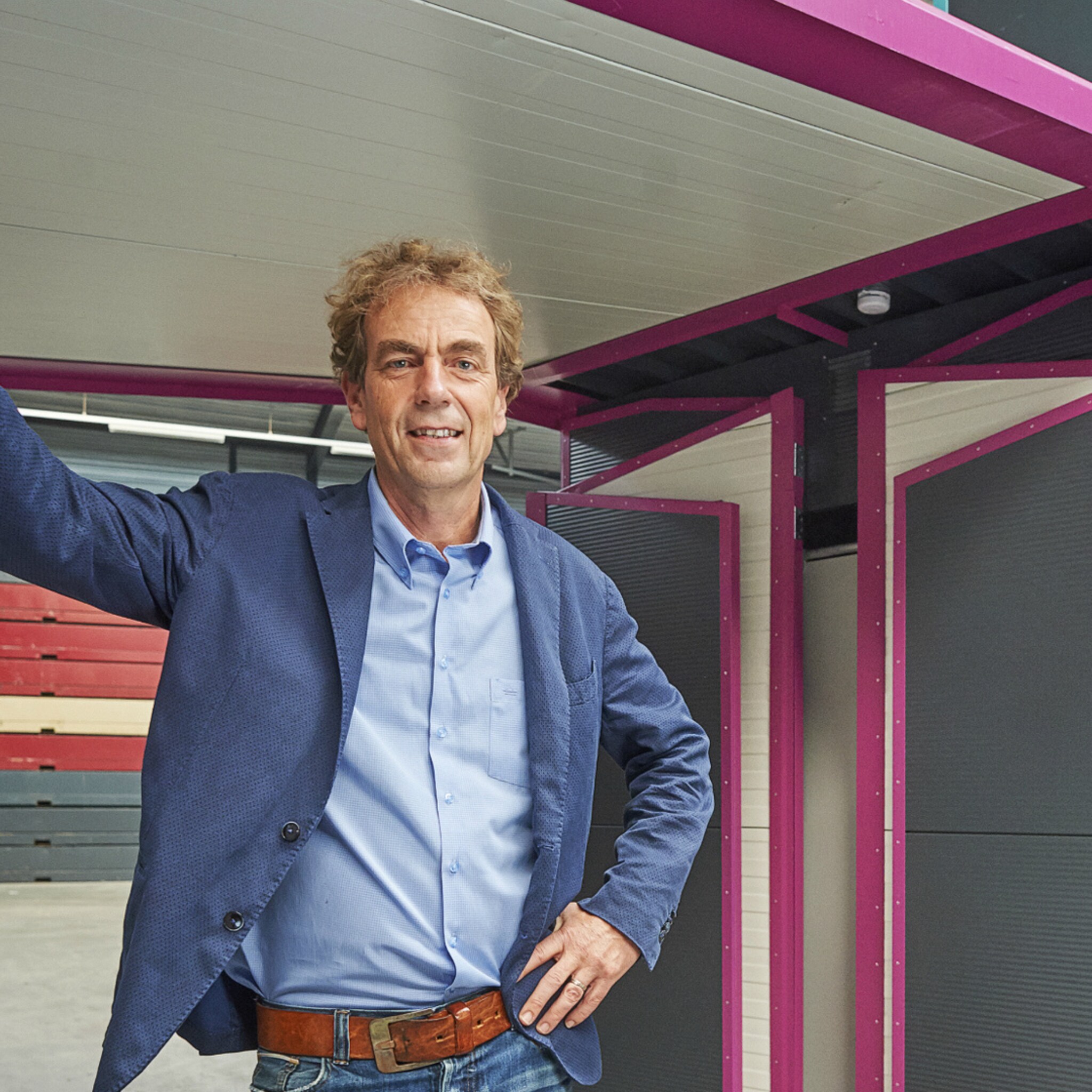 flexotels levert 200 tijdelijke en inklapbare hotelkamers op een dag