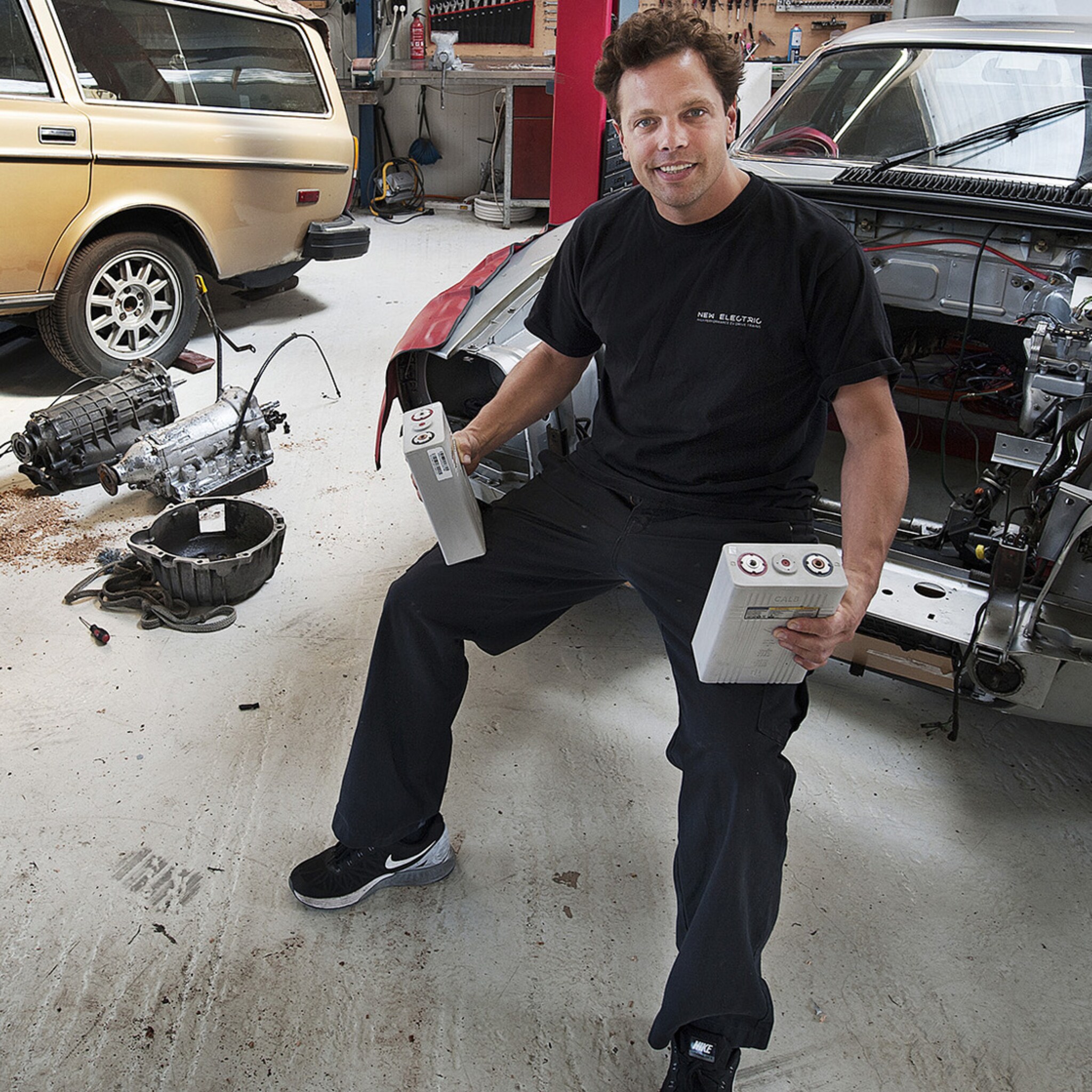 new electric amsterdam maakt zaak van duurzame mobiliteit