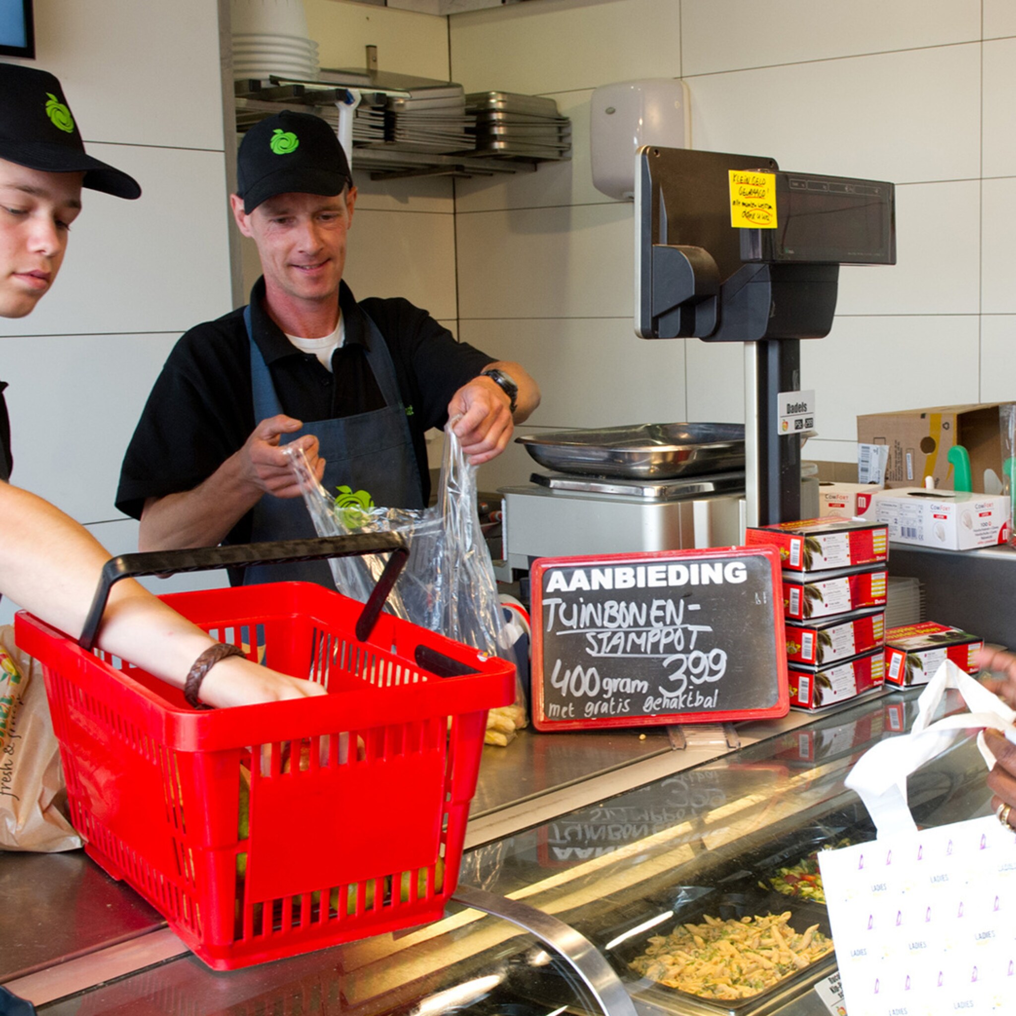 strijd om vakantiewerkers door schaarste op arbeidsmarkt