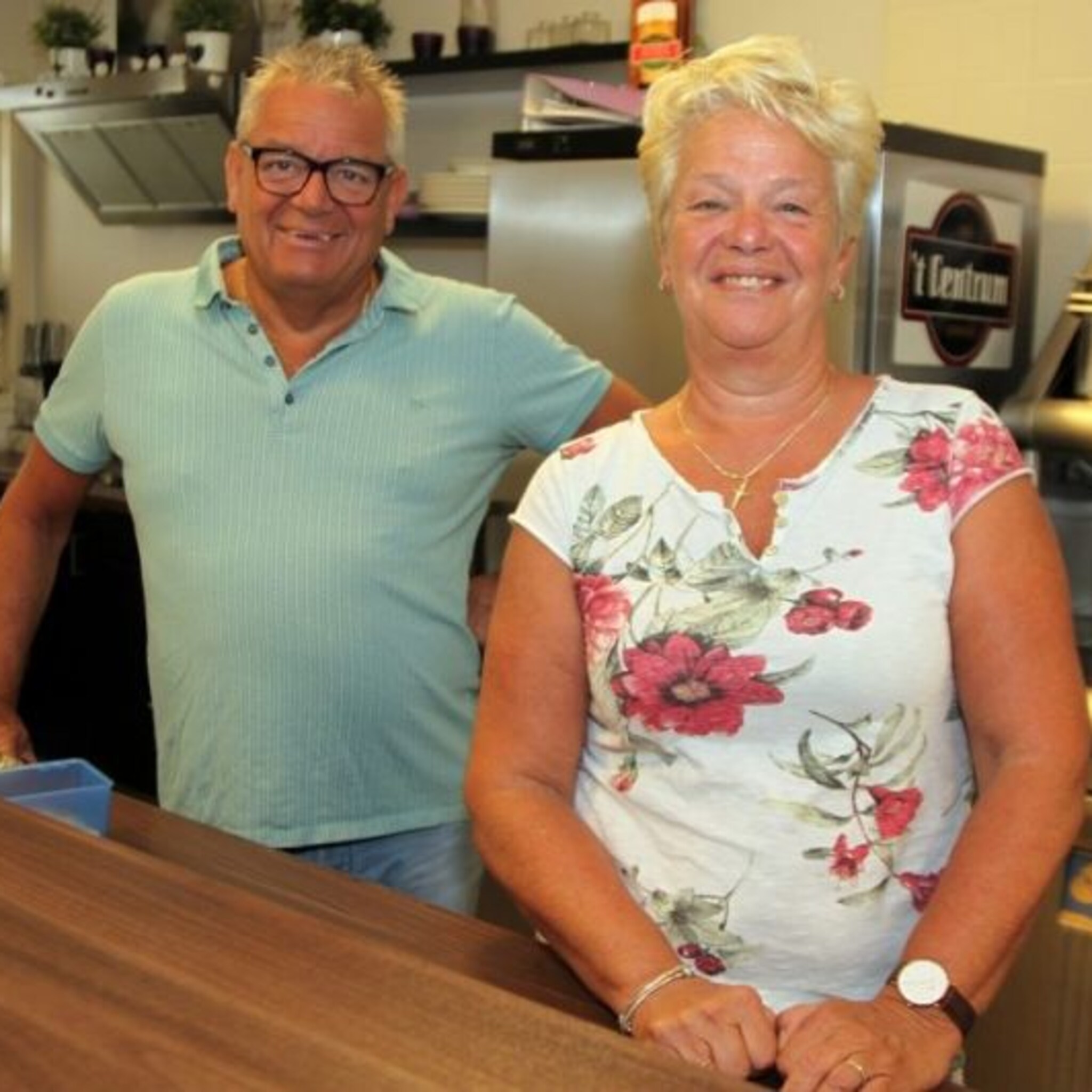 frietpan kapot zaak op slot