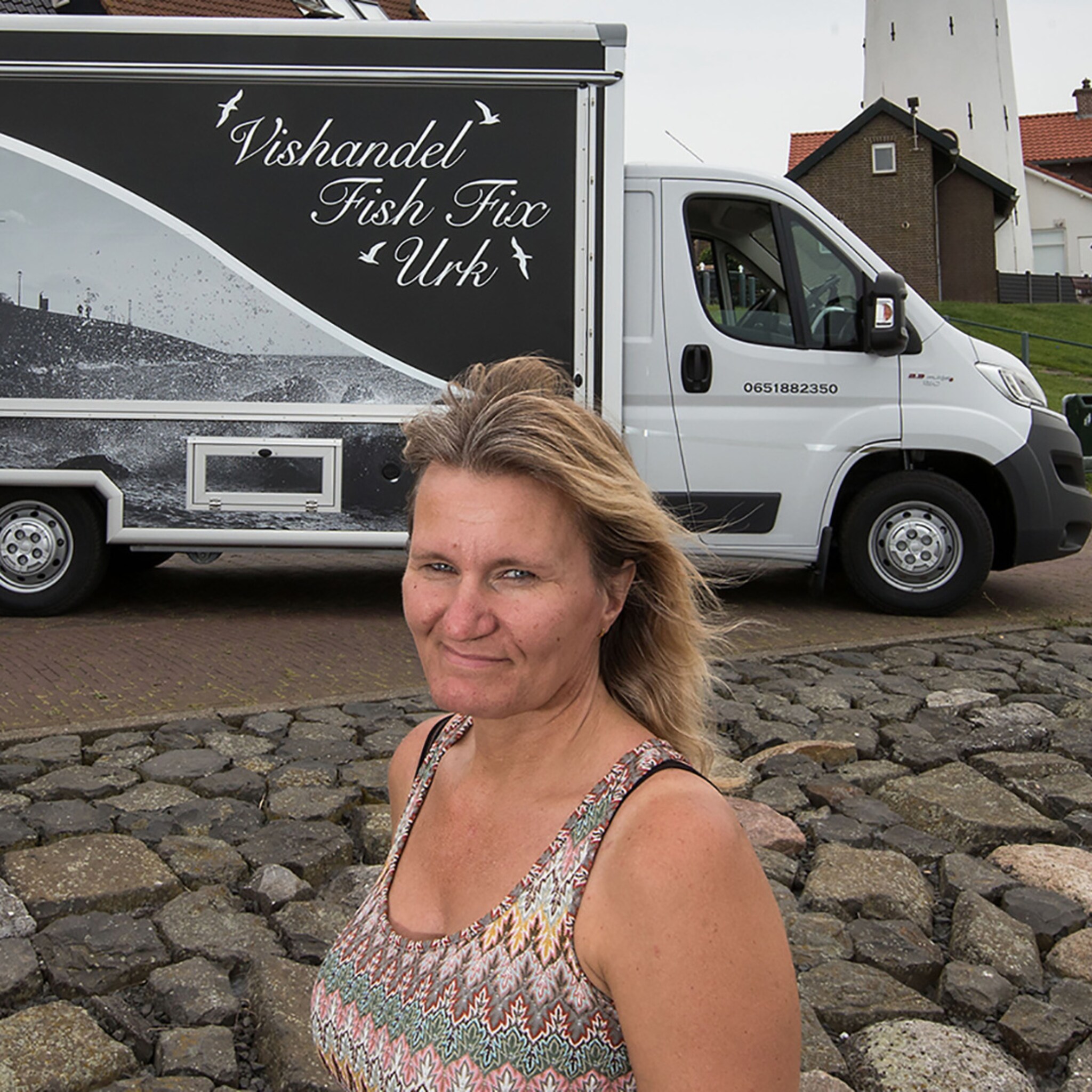 lenie gaat met haar fonkelnieuwe viskar een nieuwe fase in
