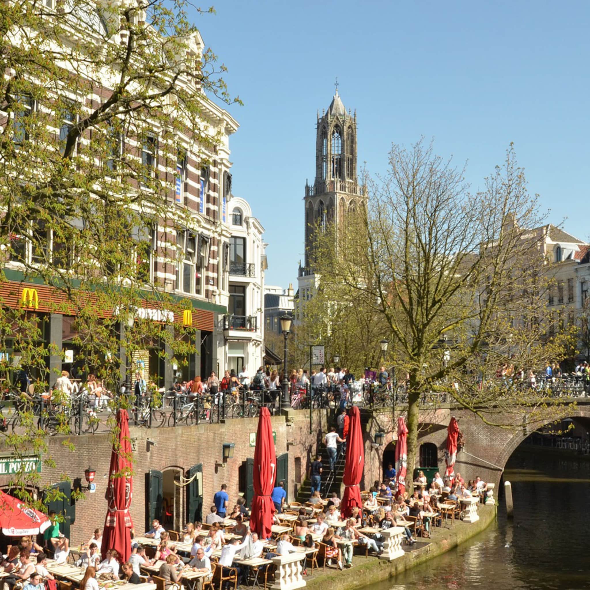 onlineshops vestigen zich in winkelpanden