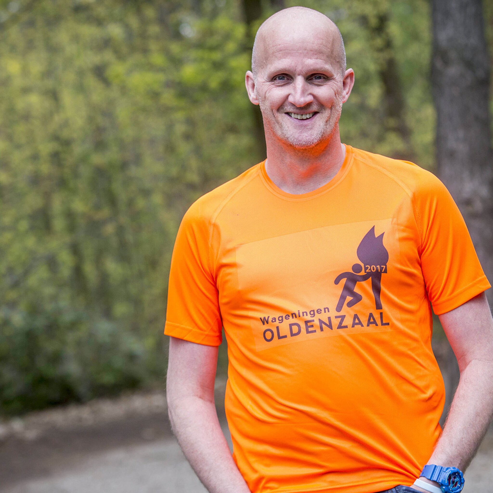 sportieve ondernemers lopen estafette van wageningen naar oldenzaal