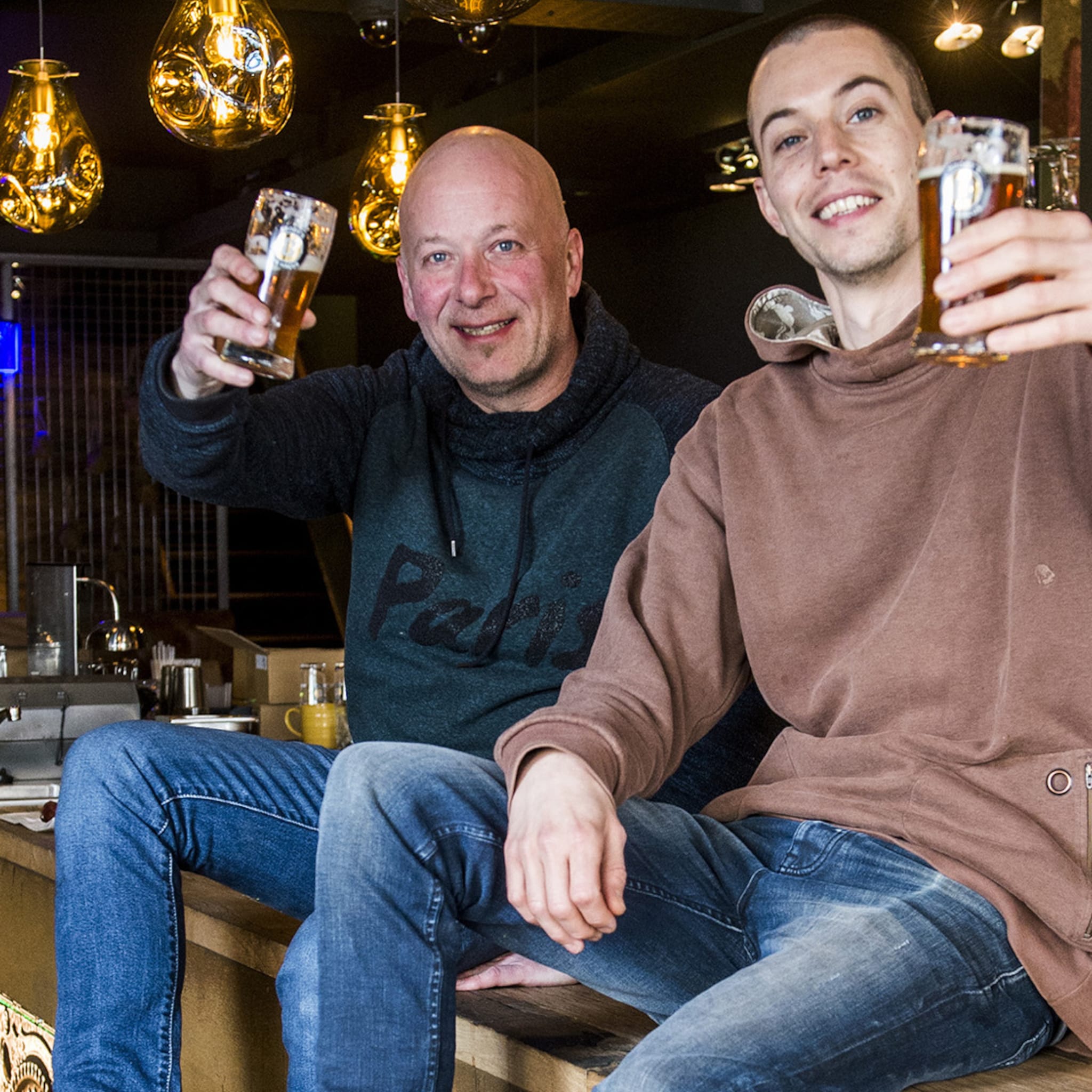 vernieuwing bij haags cafe cremers coffeeshop breidt uit met amerikaans taphouse