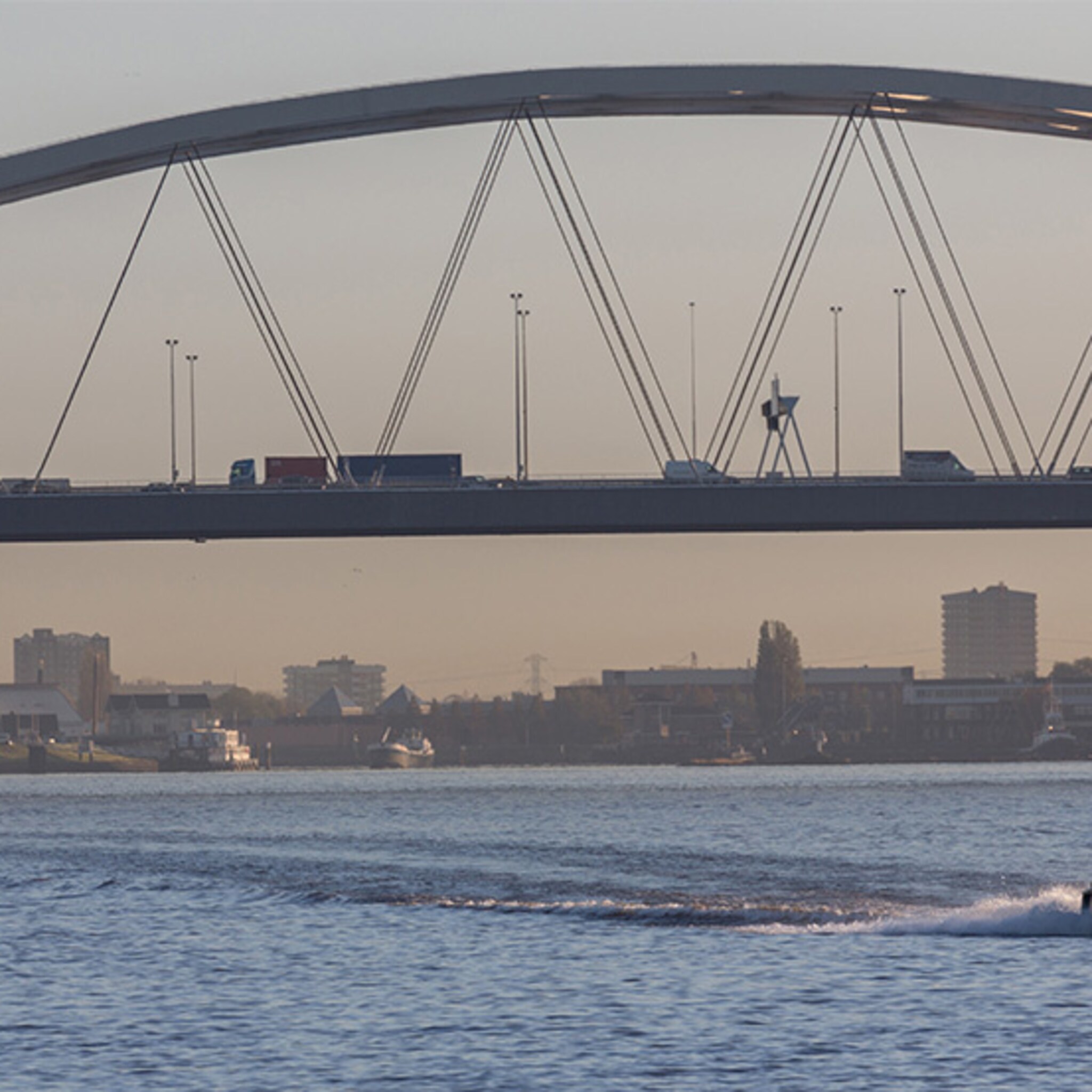 sneller op kantoor met de watertaxi
