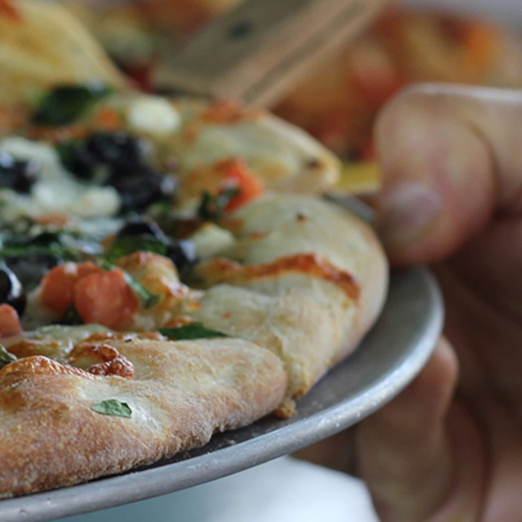 domino s pizza opent drie nieuwe filialen in enschede