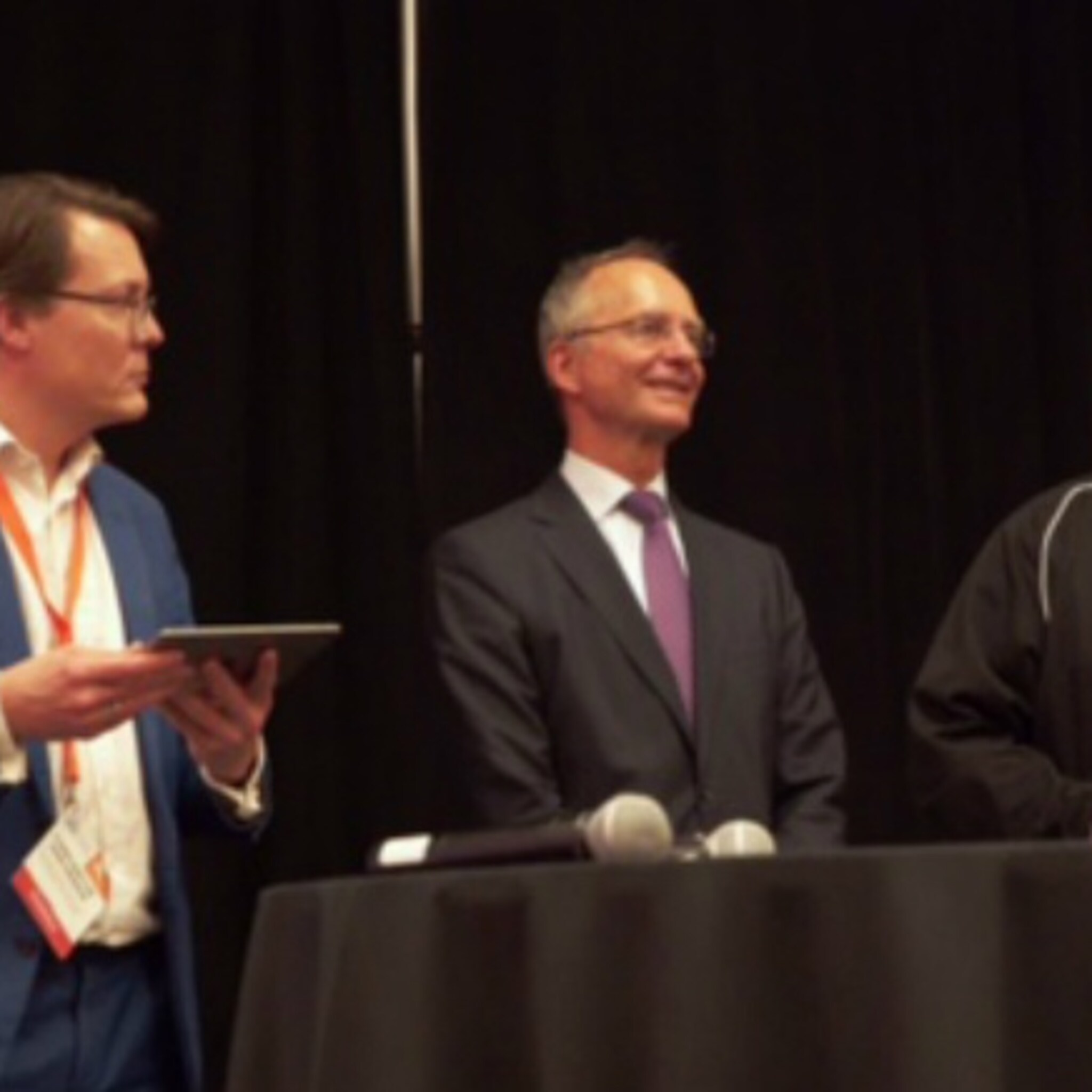 henk kamp en prins constantijn lanceren startup holland tv