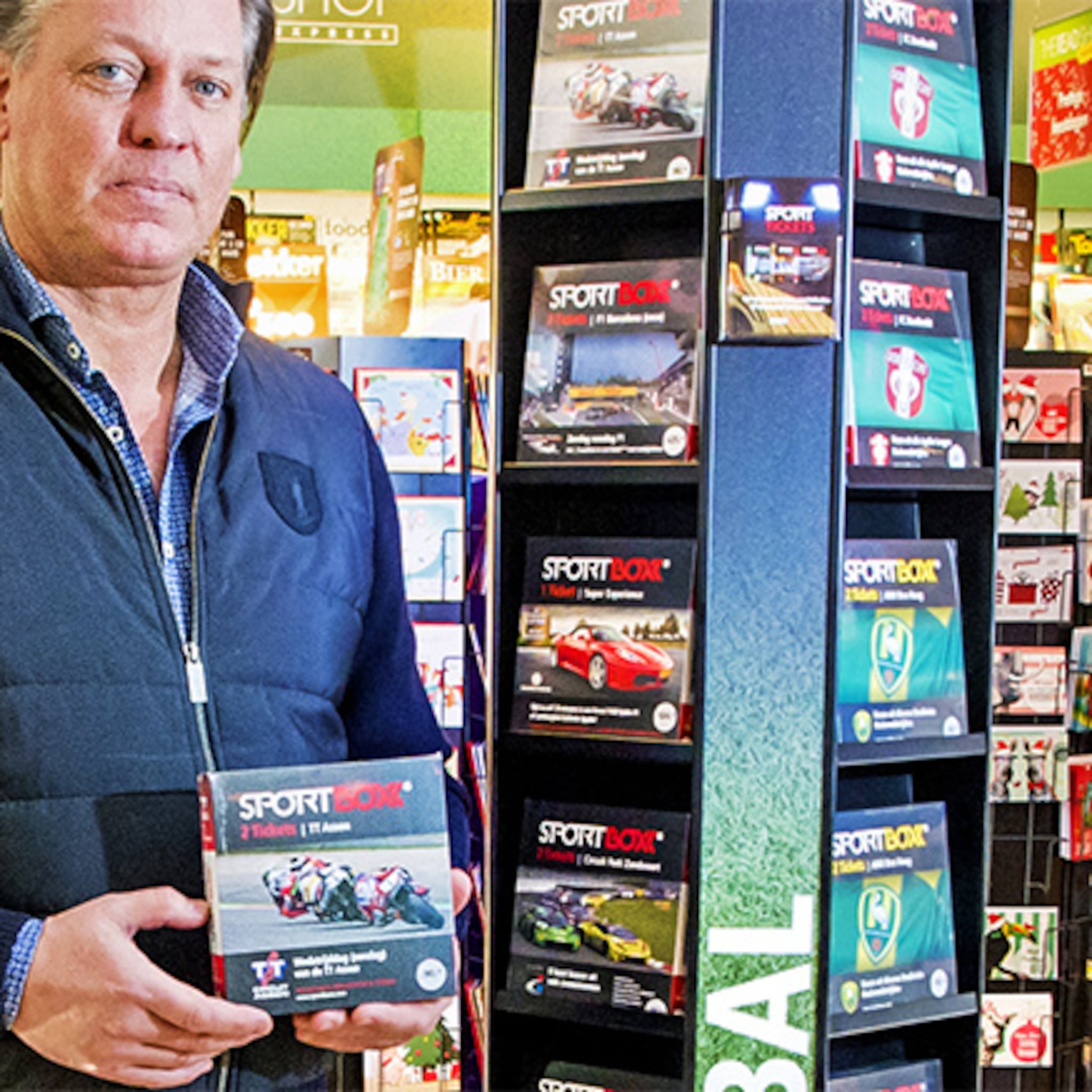 sportboxx cadeaukaart voor voetbalkraker of verstappen race