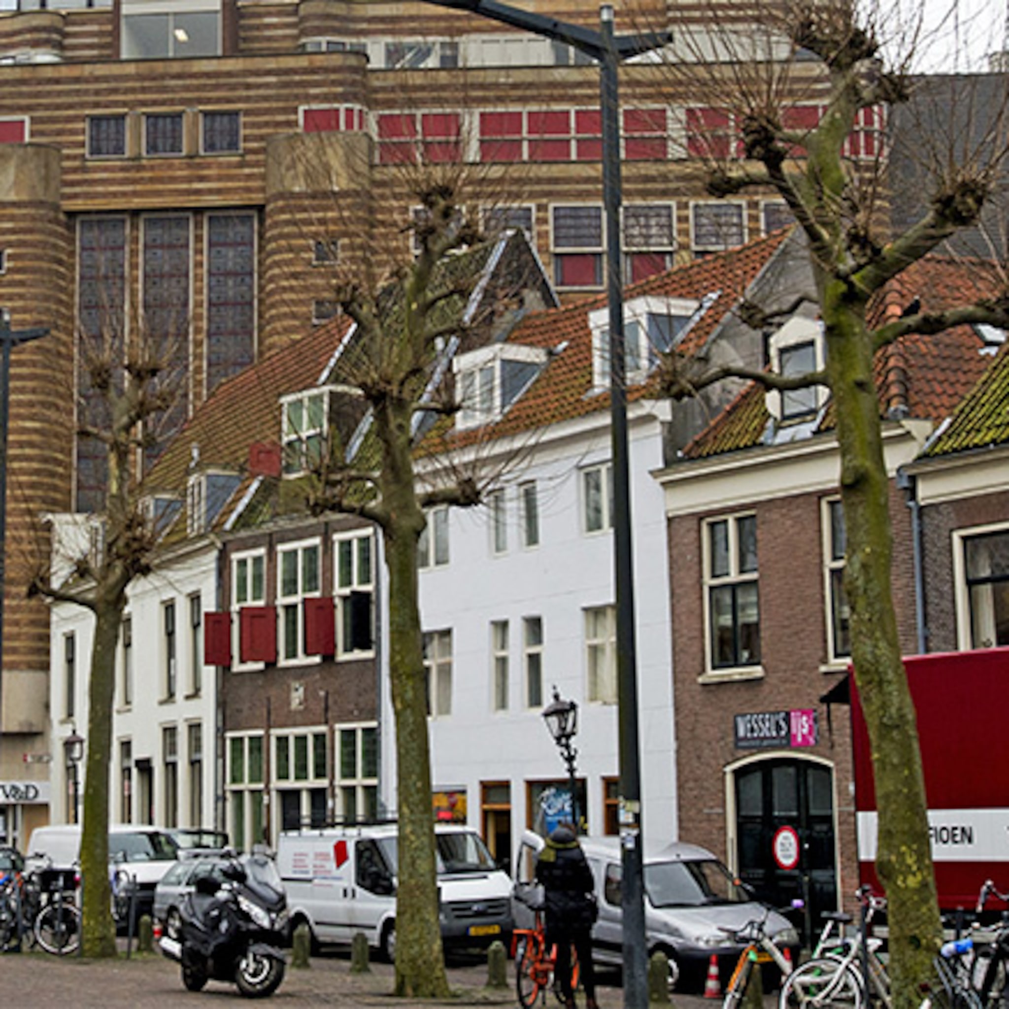 wat gebeurt er met de gesloten v en d filialen