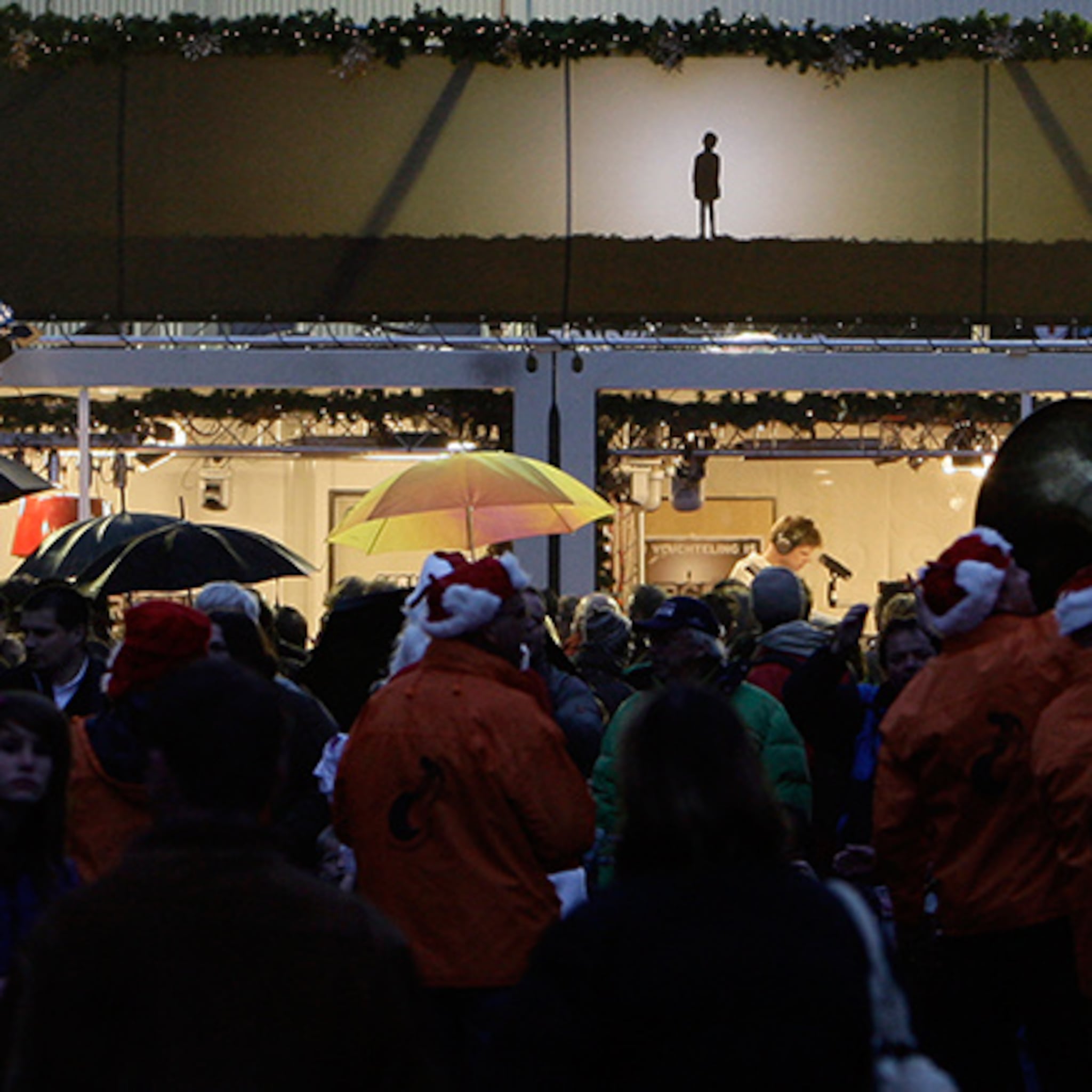 ondernemers breda bezorgd over klandizie serious request