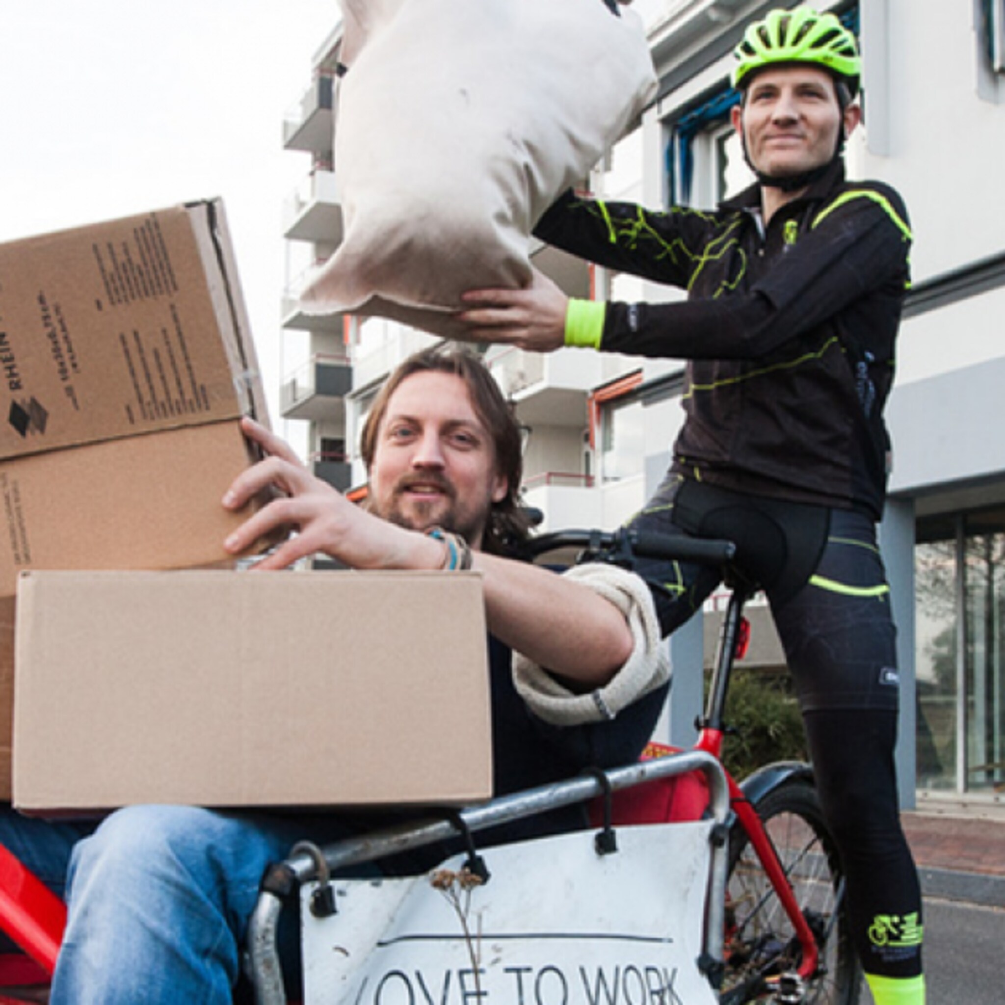 fietskoerier deventer groeit door toename online winkelen