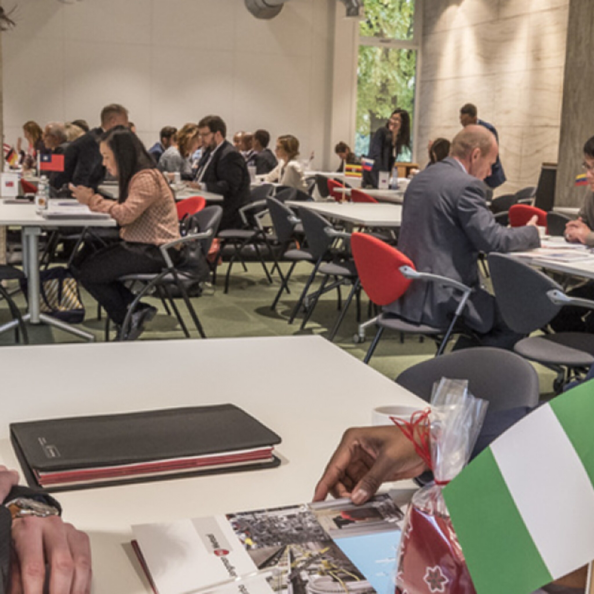 twentse ondernemers leggen in wtc contact met het buitenland