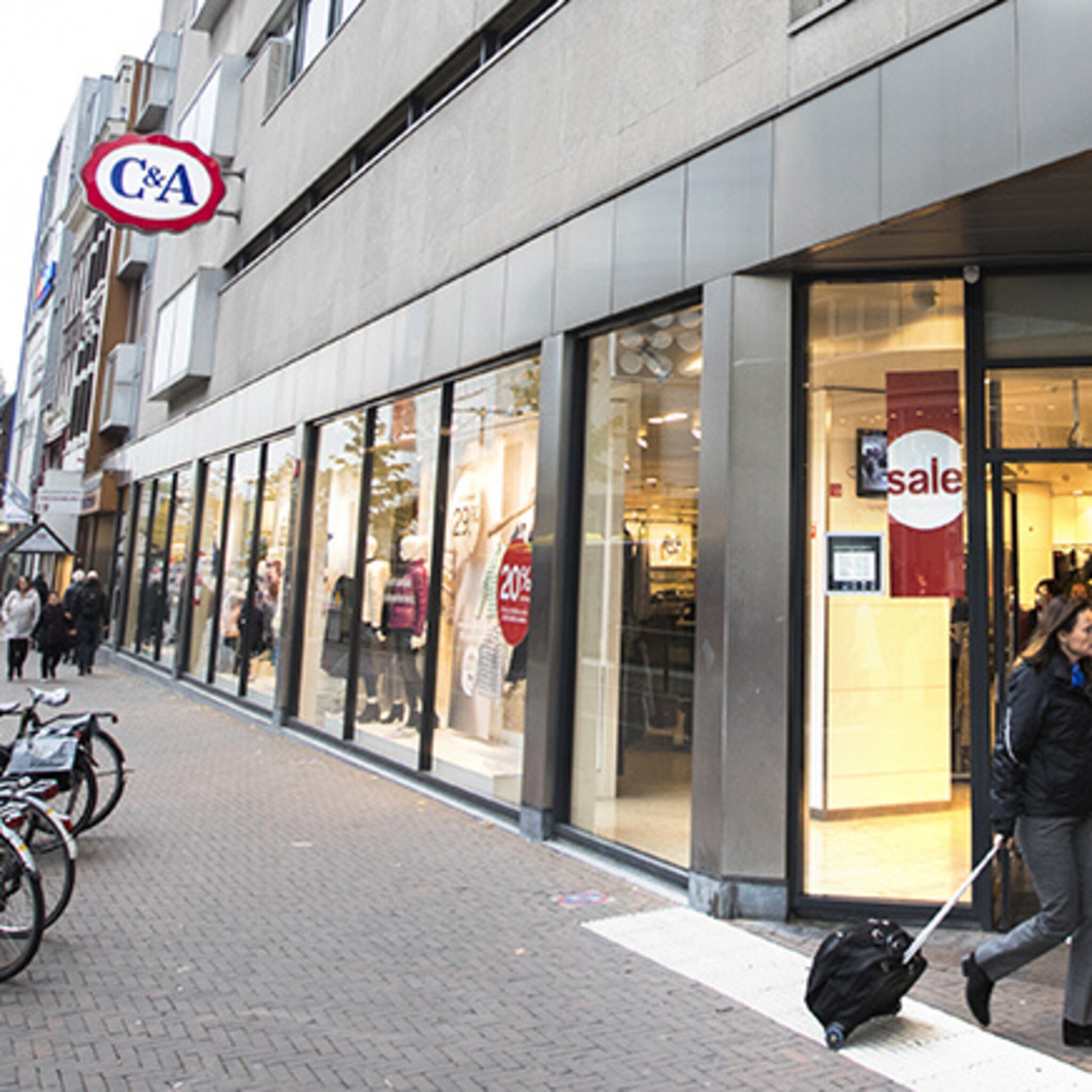 c en a sluit filialen vredenburg en kanaleneiland