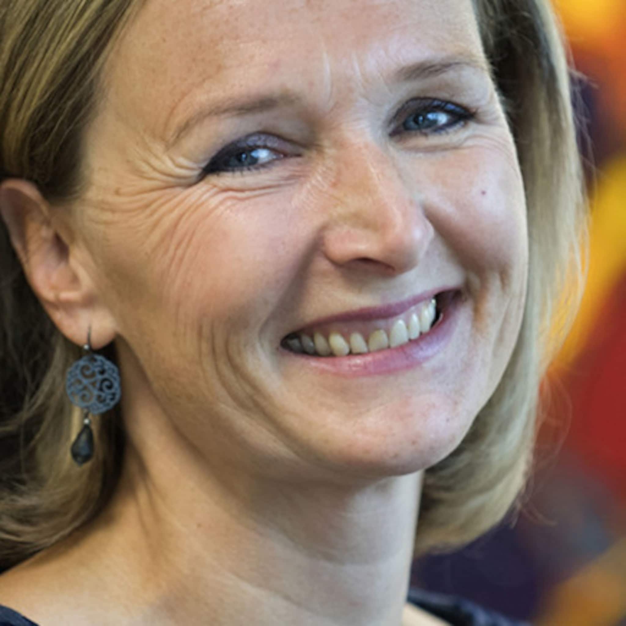 laura davids eerste vrouwelijke notaris van almelo