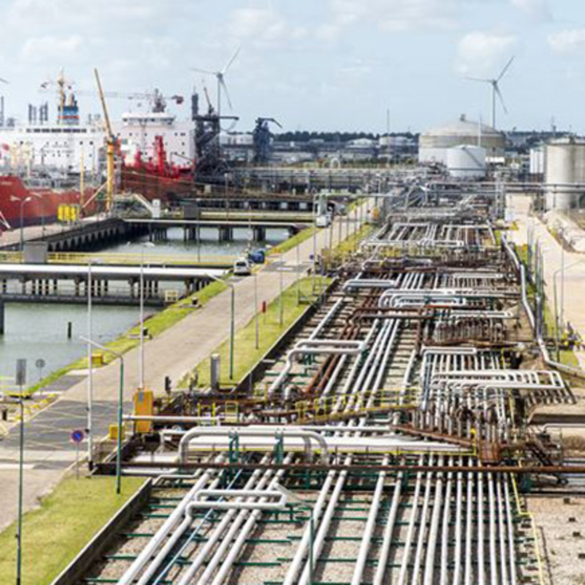 twents vervoerbedrijf verovert rotterdamse haven