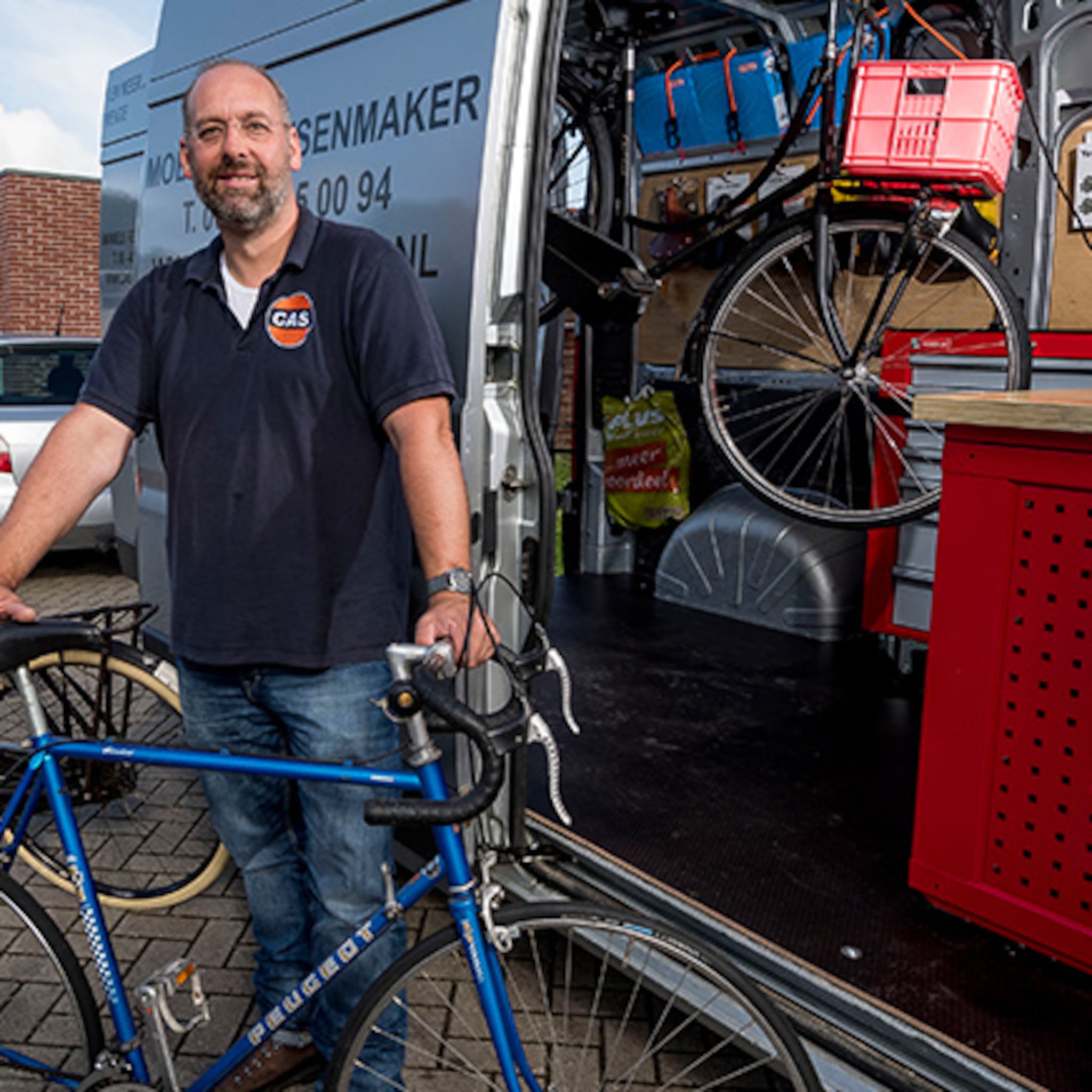 cas uit almelo start mobiele fietsenmaker bedrijf